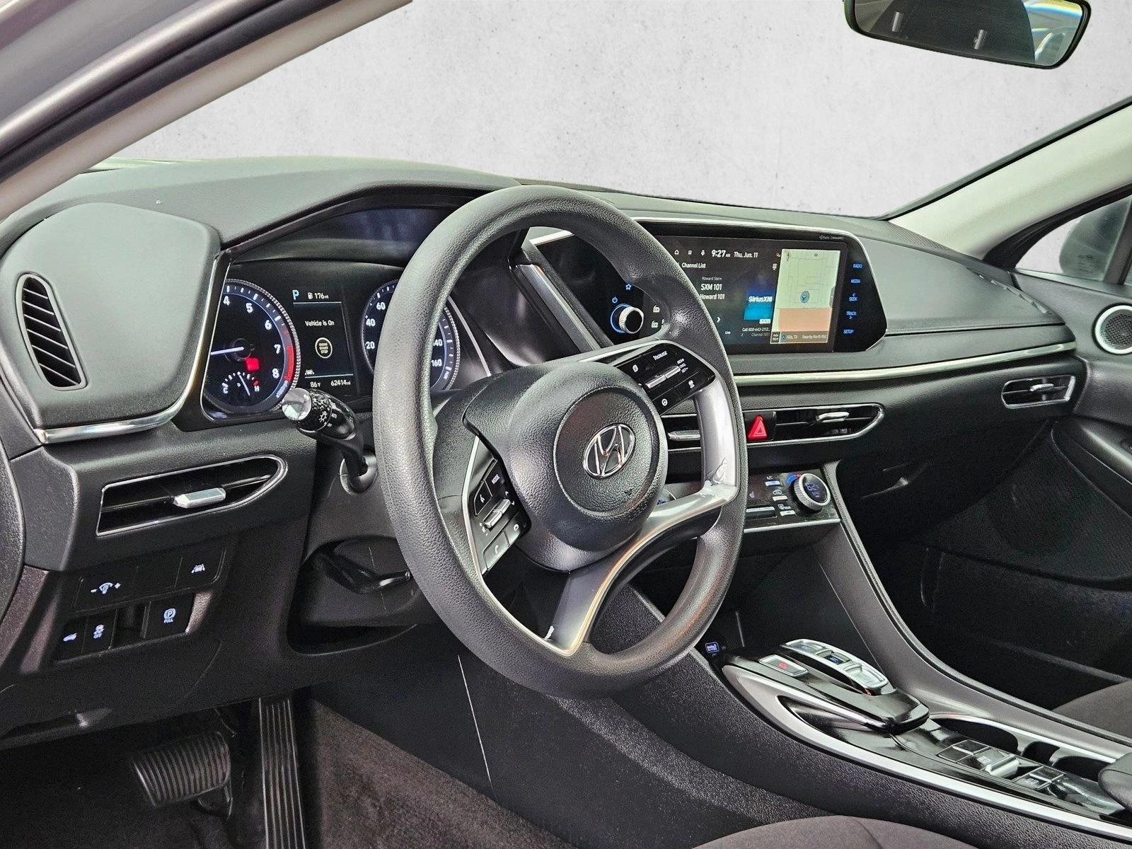 Thumbnail: 2023 Hyundai Sonata - 3