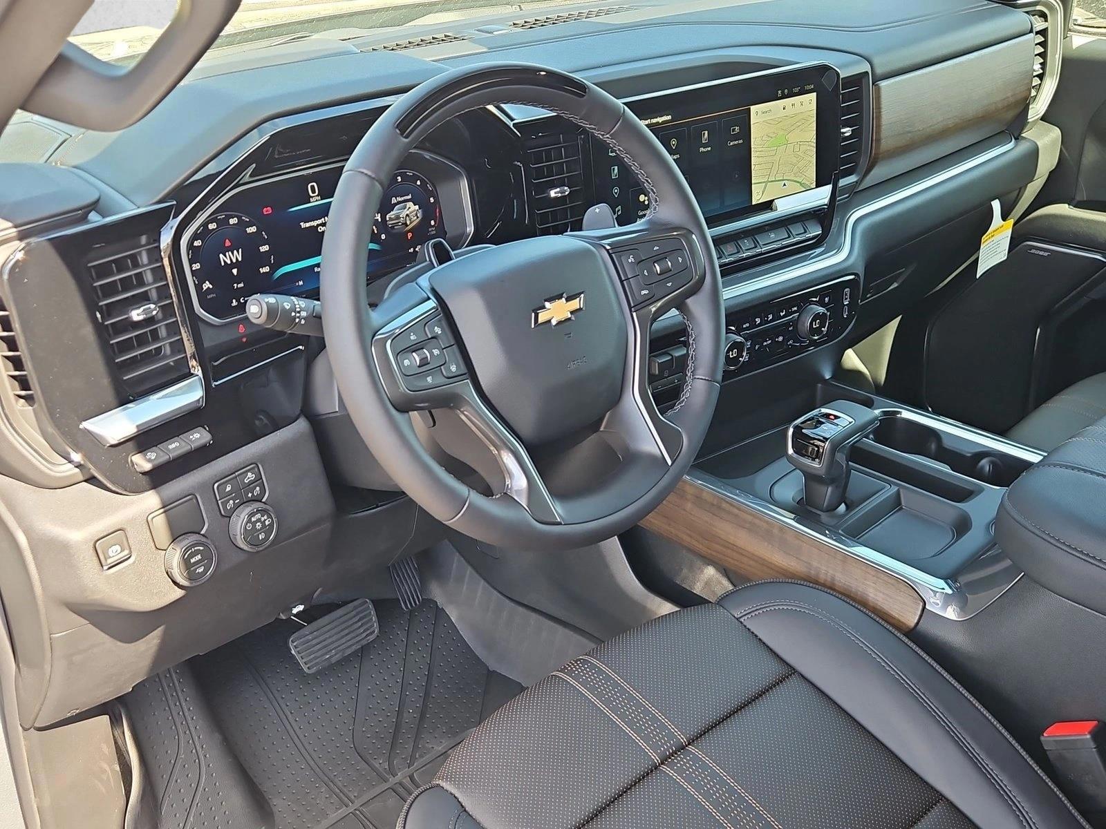 Thumbnail: 2026 Chevrolet Silverado 1500 - 3