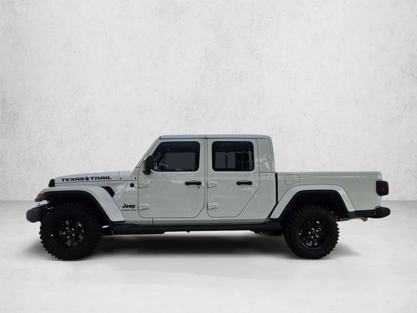 Thumbnail: 2026 Jeep Gladiator - 2