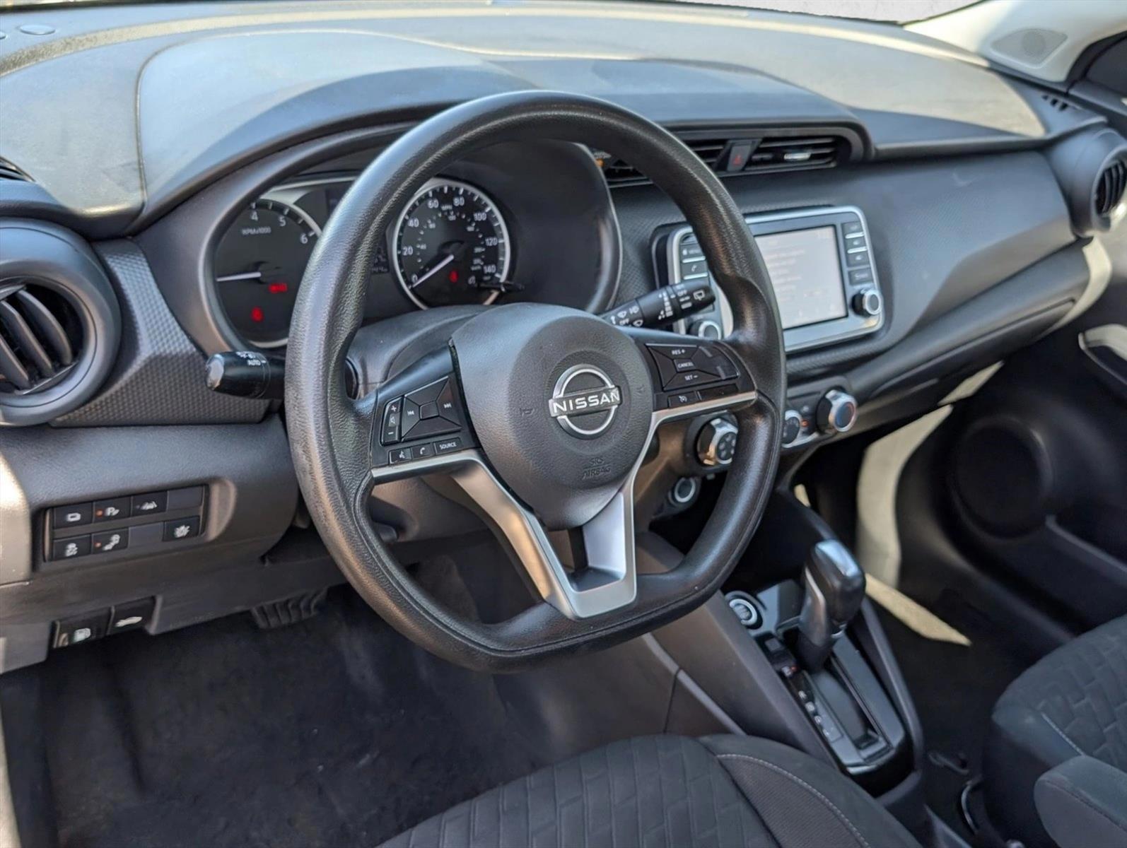 Thumbnail: 2022 Nissan Kicks - 3