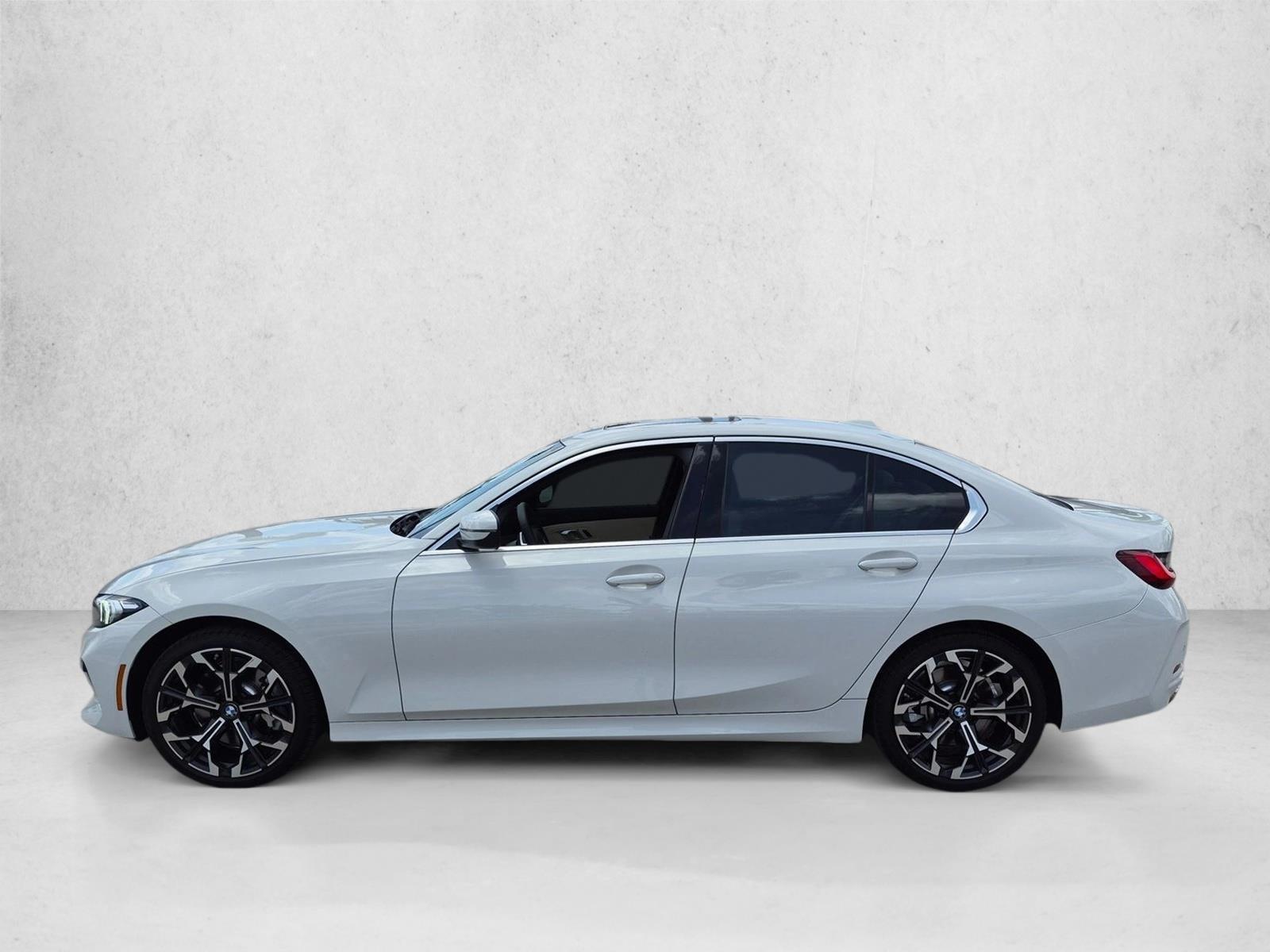Thumbnail: 2026 BMW 3 Series - 2