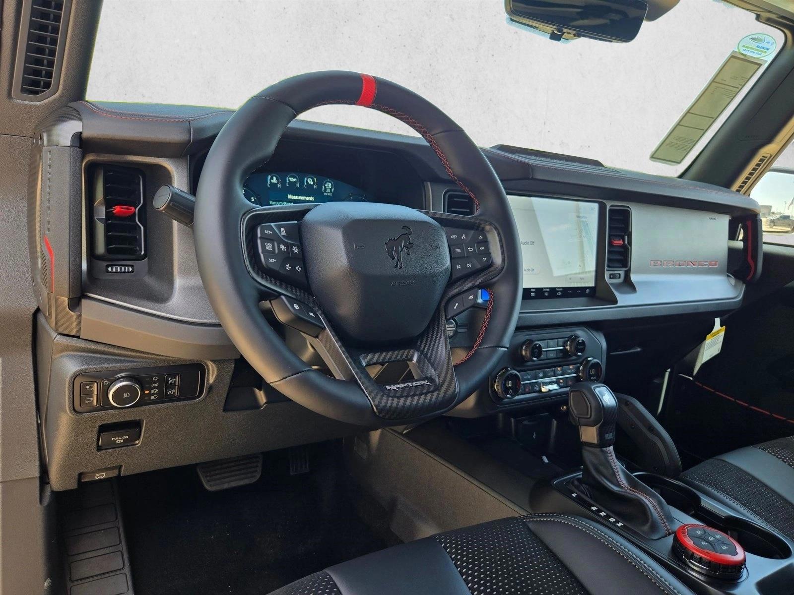 Thumbnail: 2026 Ford Bronco - 3