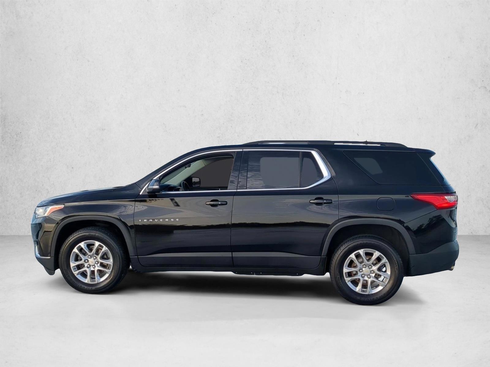 Thumbnail: 2021 Chevrolet Traverse - 2