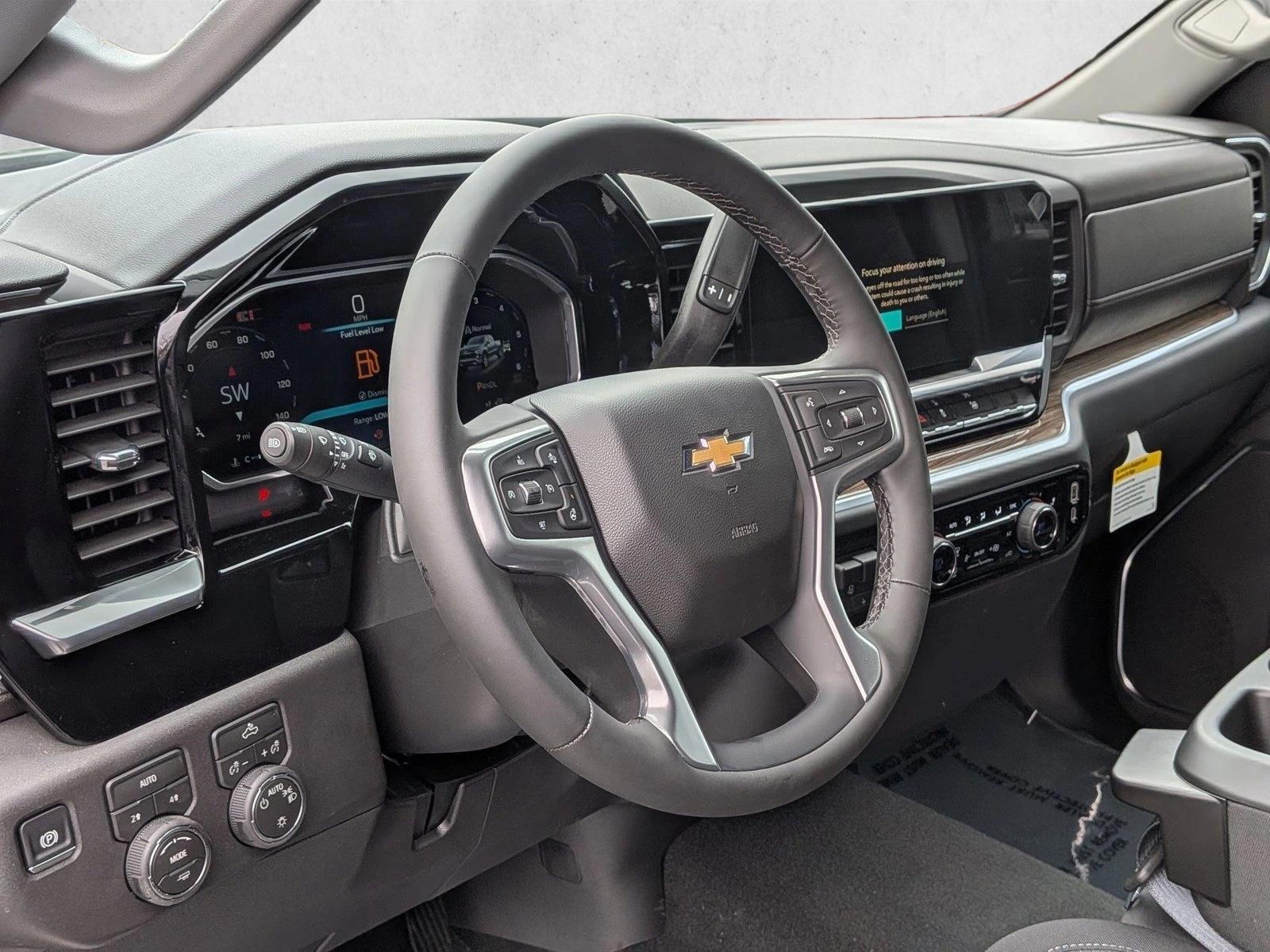 Thumbnail: 2026 Chevrolet Silverado 1500 - 3