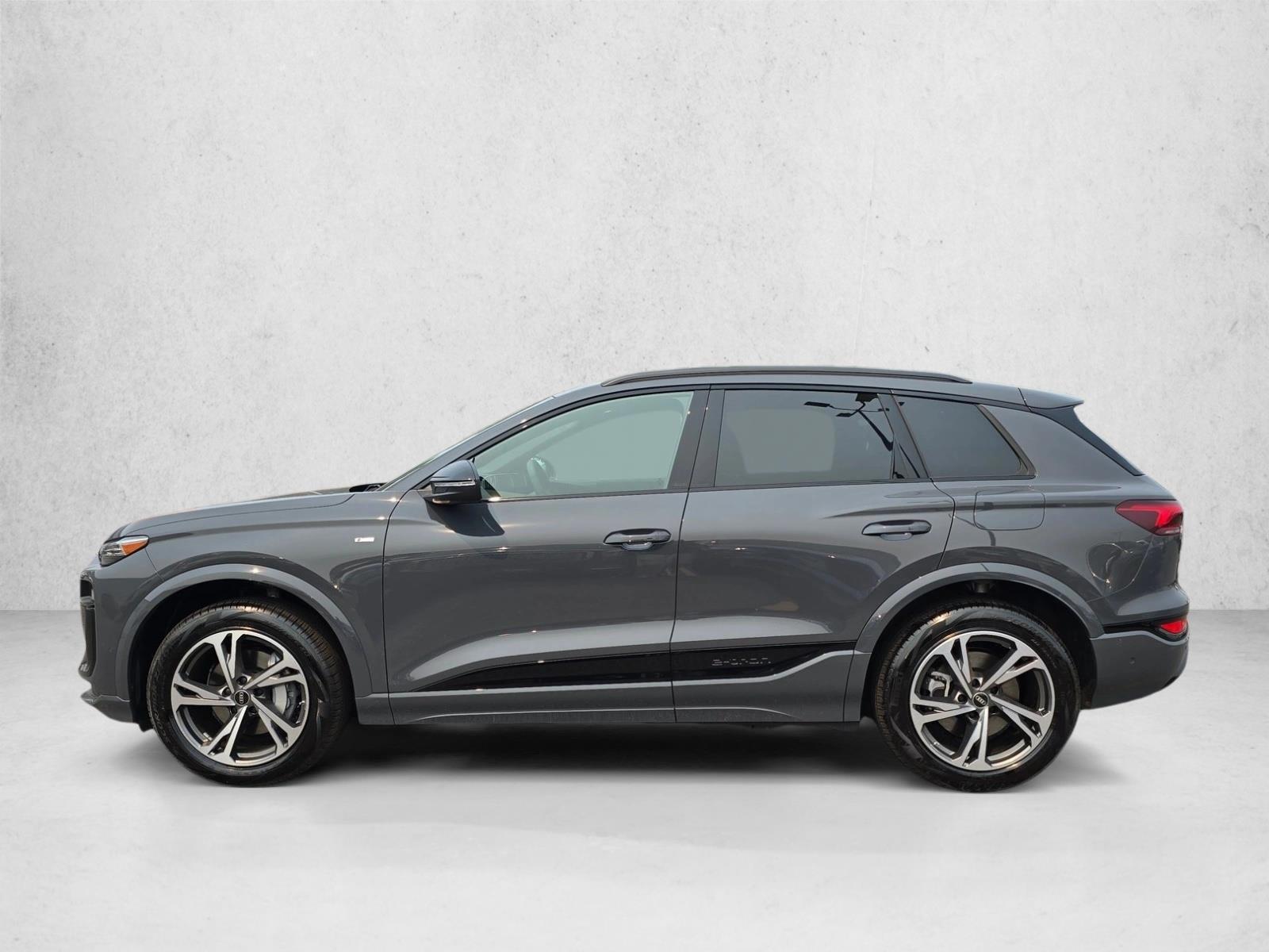 Thumbnail: 2027 Audi Q6 e-tron - 2