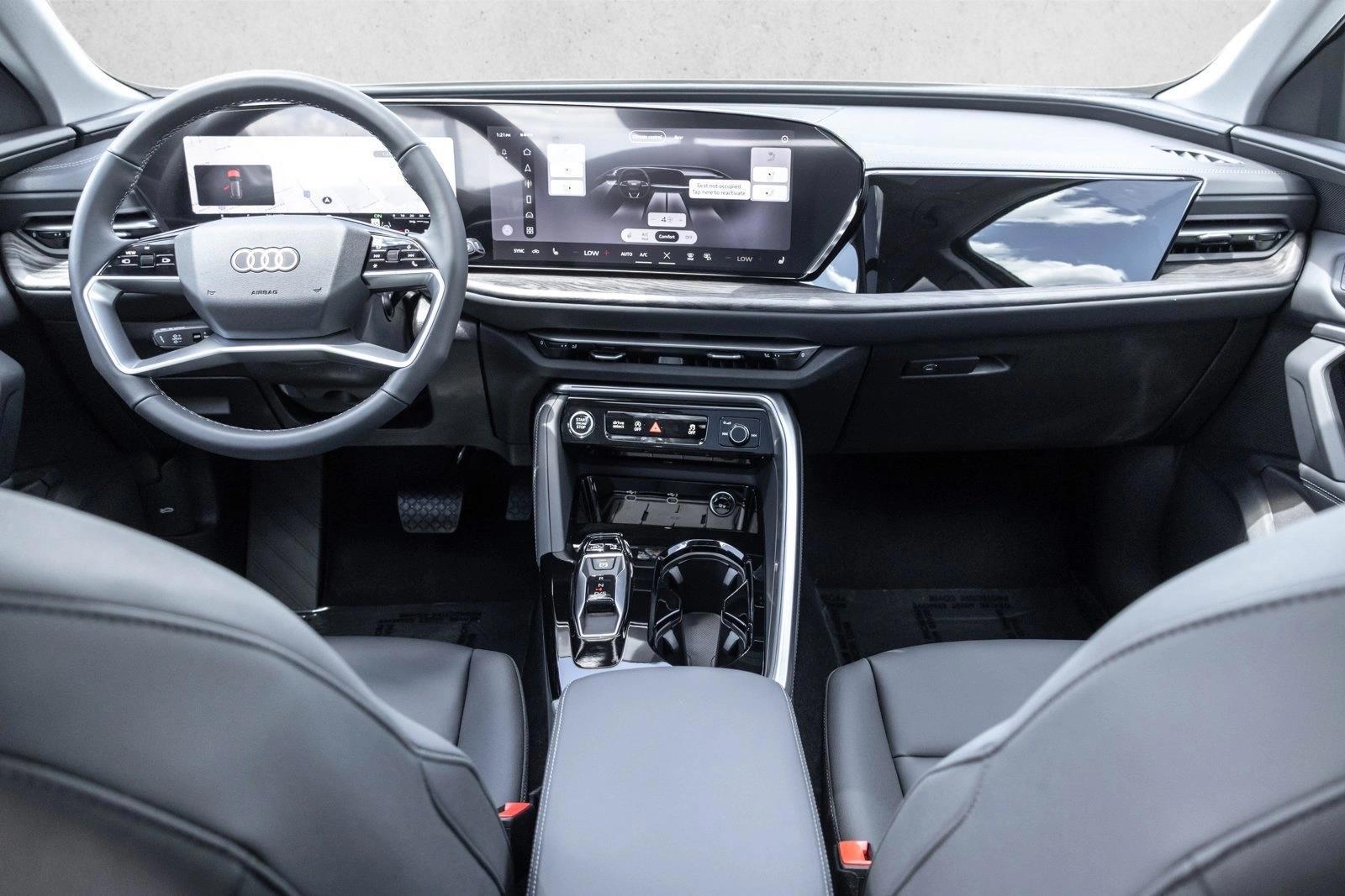 Thumbnail: 2026 Audi Q5 - 4
