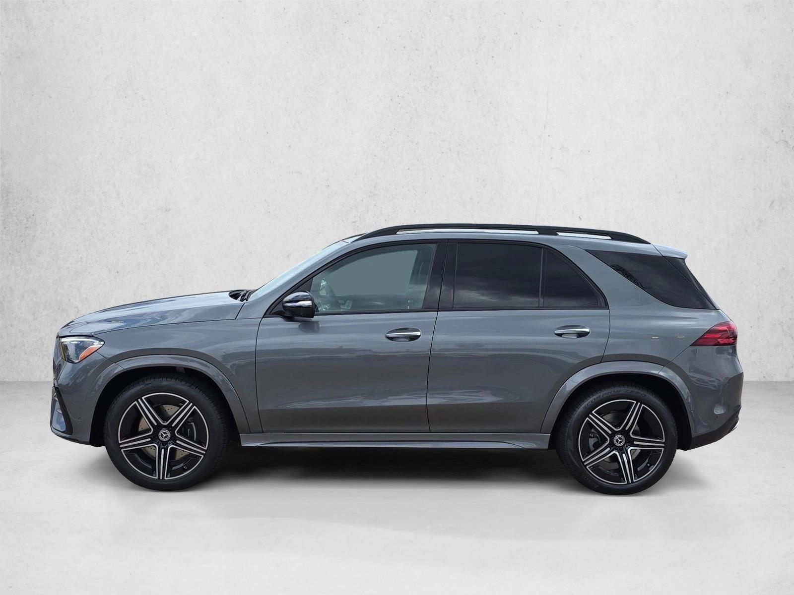 Thumbnail: 2026 Mercedes-Benz GLE - 2