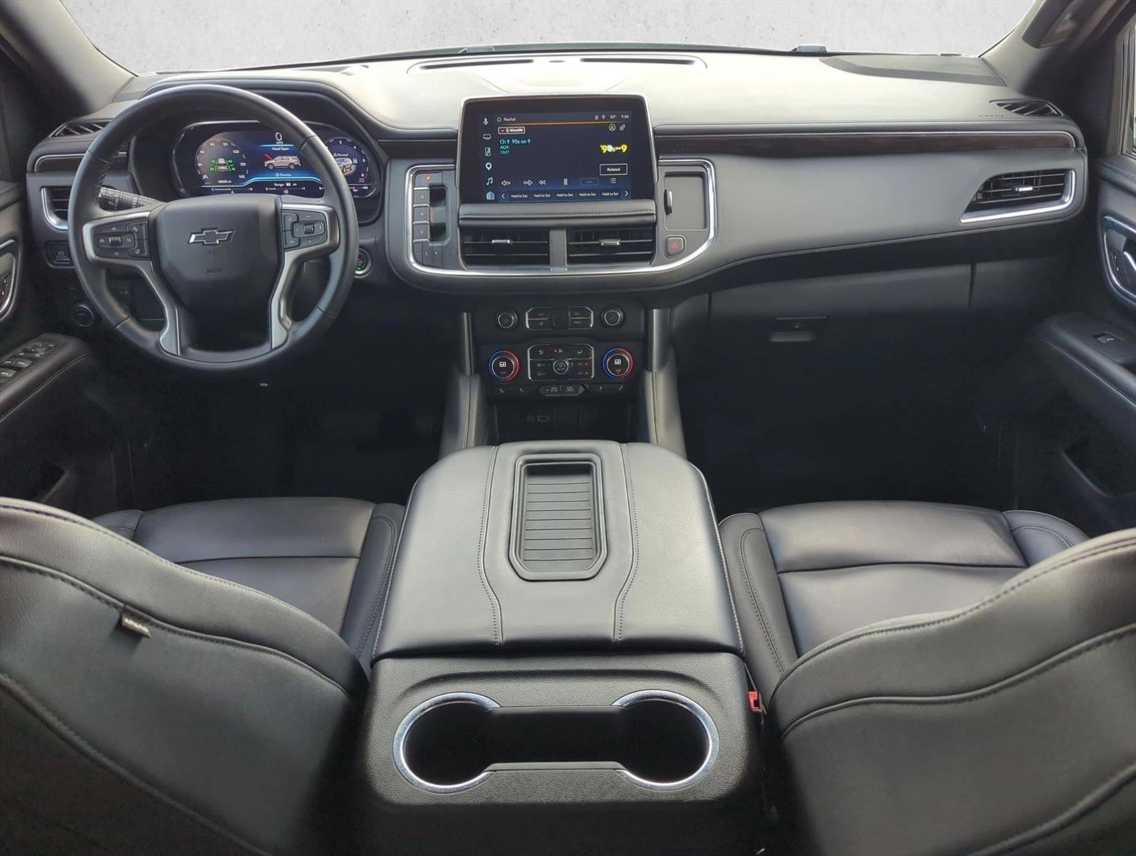 Thumbnail: 2024 Chevrolet Suburban - 3
