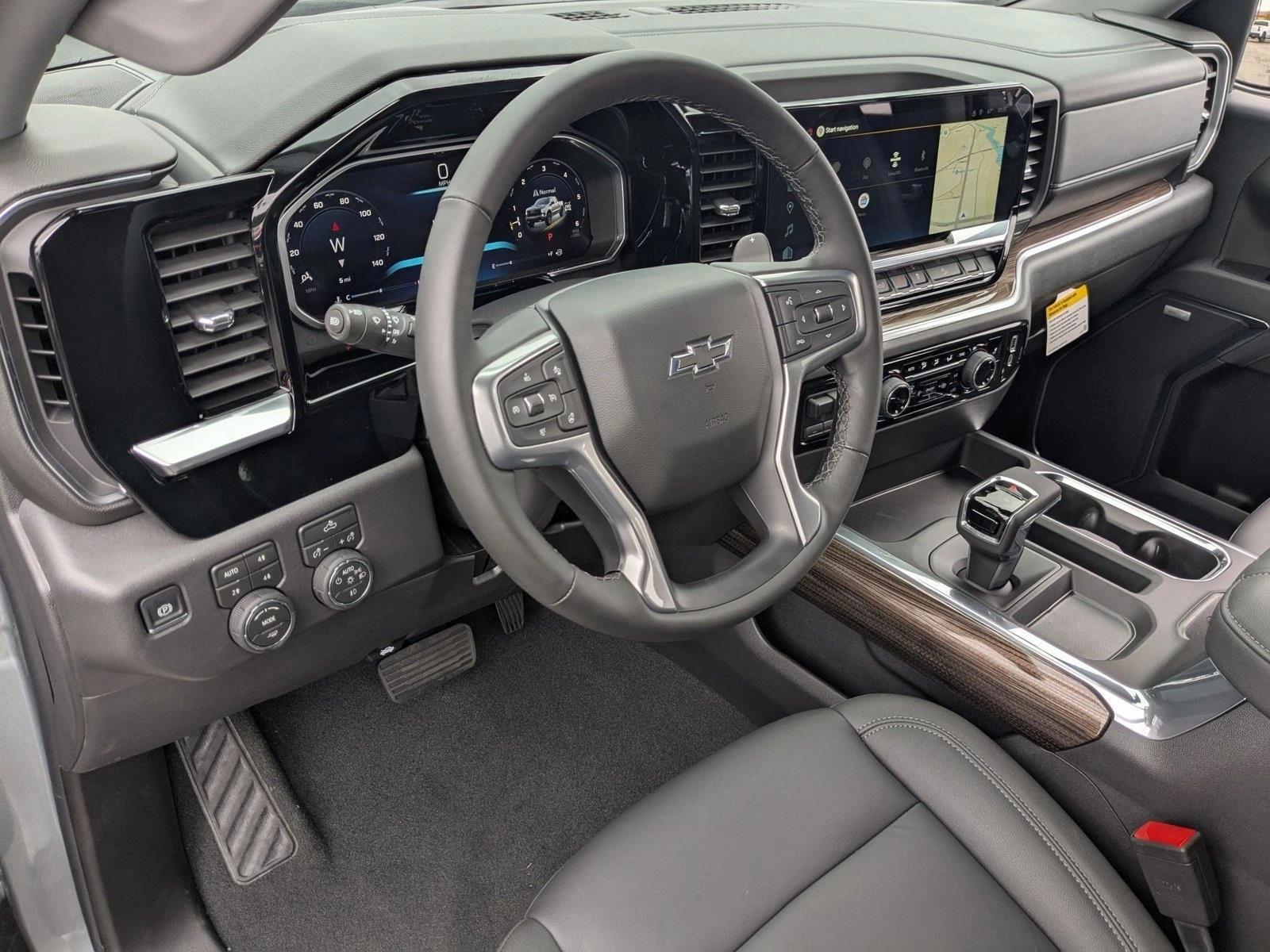 Thumbnail: 2026 Chevrolet Silverado 1500 - 3