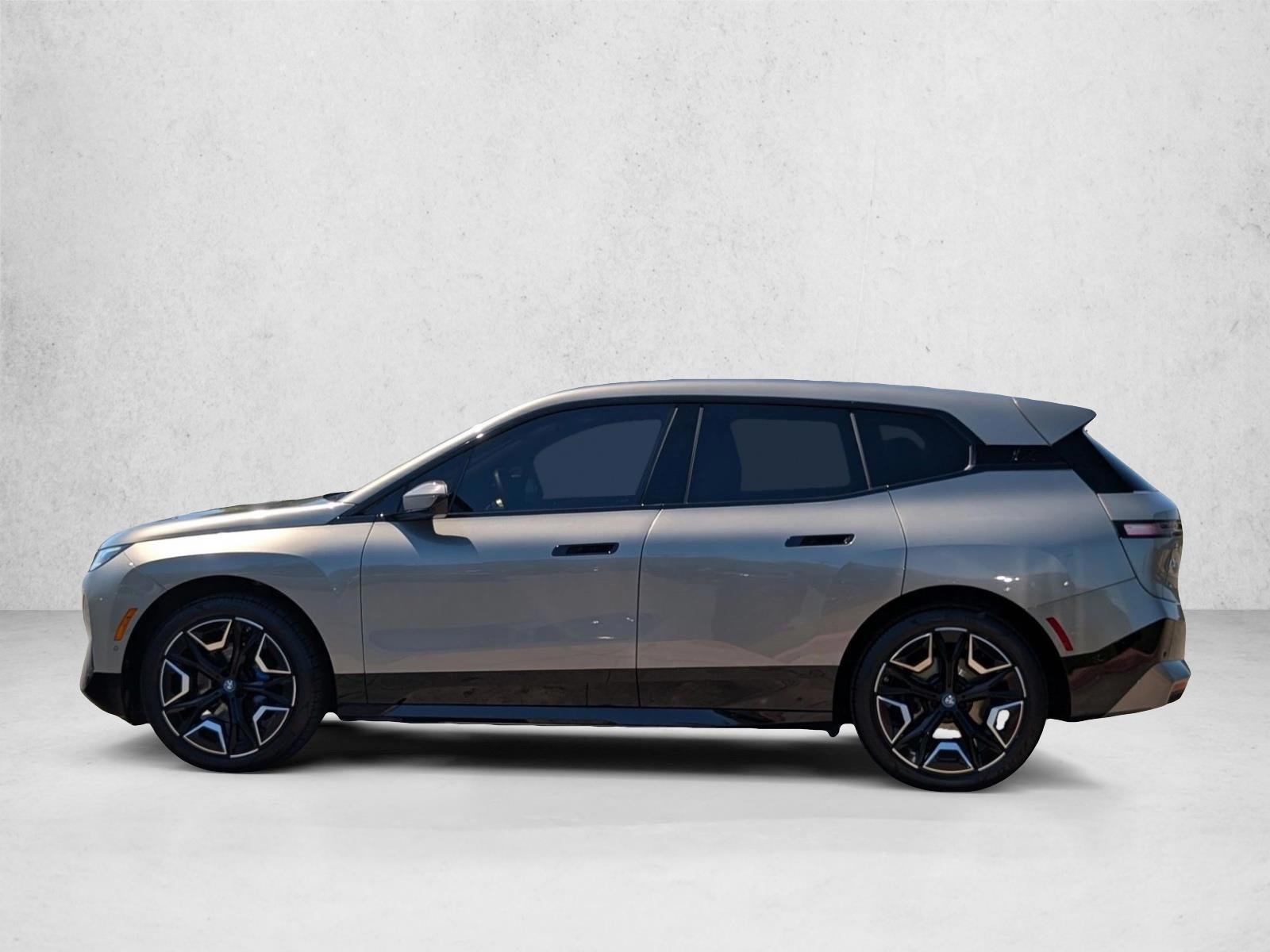 Thumbnail: 2024 BMW iX - 2