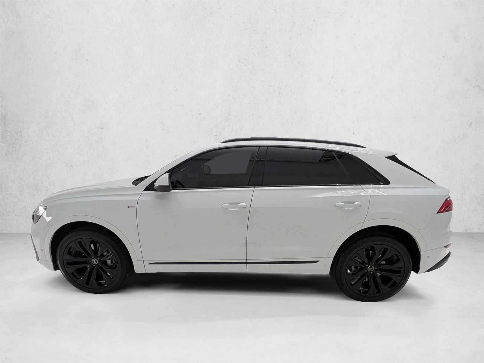 Thumbnail: 2025 Audi Q8 - 2