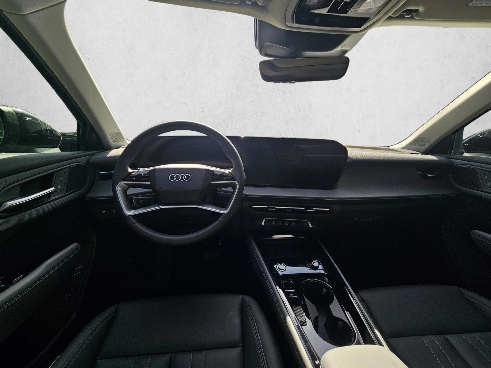 Thumbnail: 2026 Audi Q3 - 3