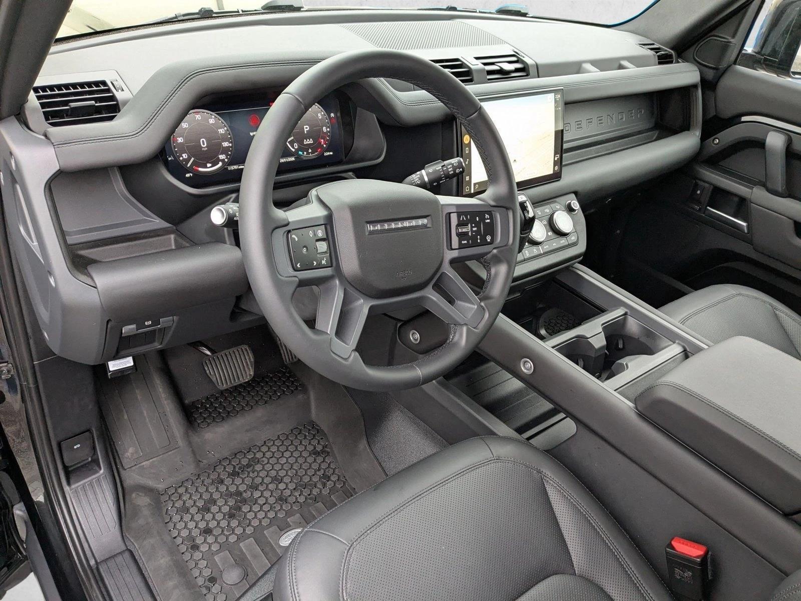 2025 Land Rover Defender X-Dynamic SE - Photo 3