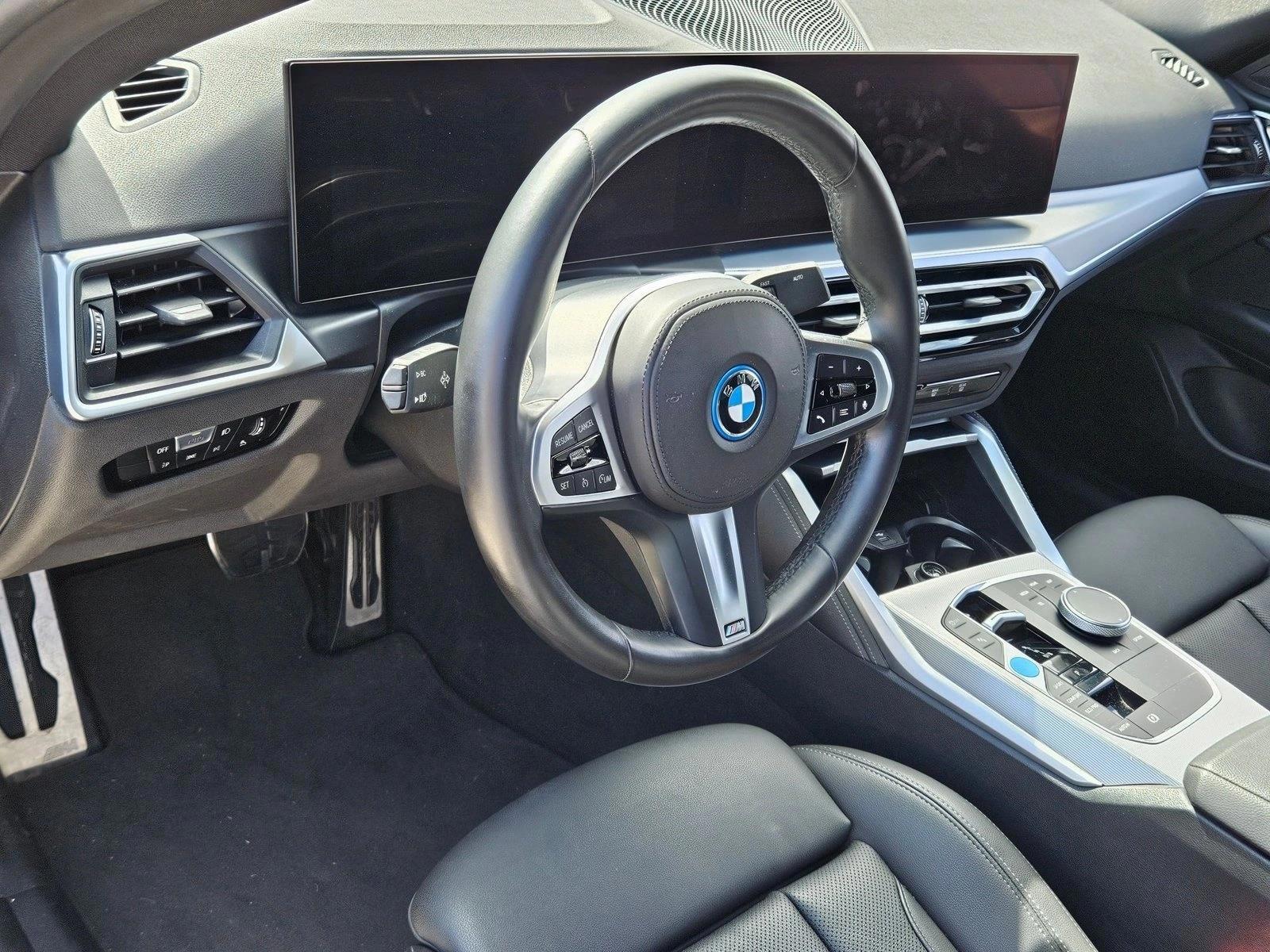 Thumbnail: 2024 BMW i4 - 3