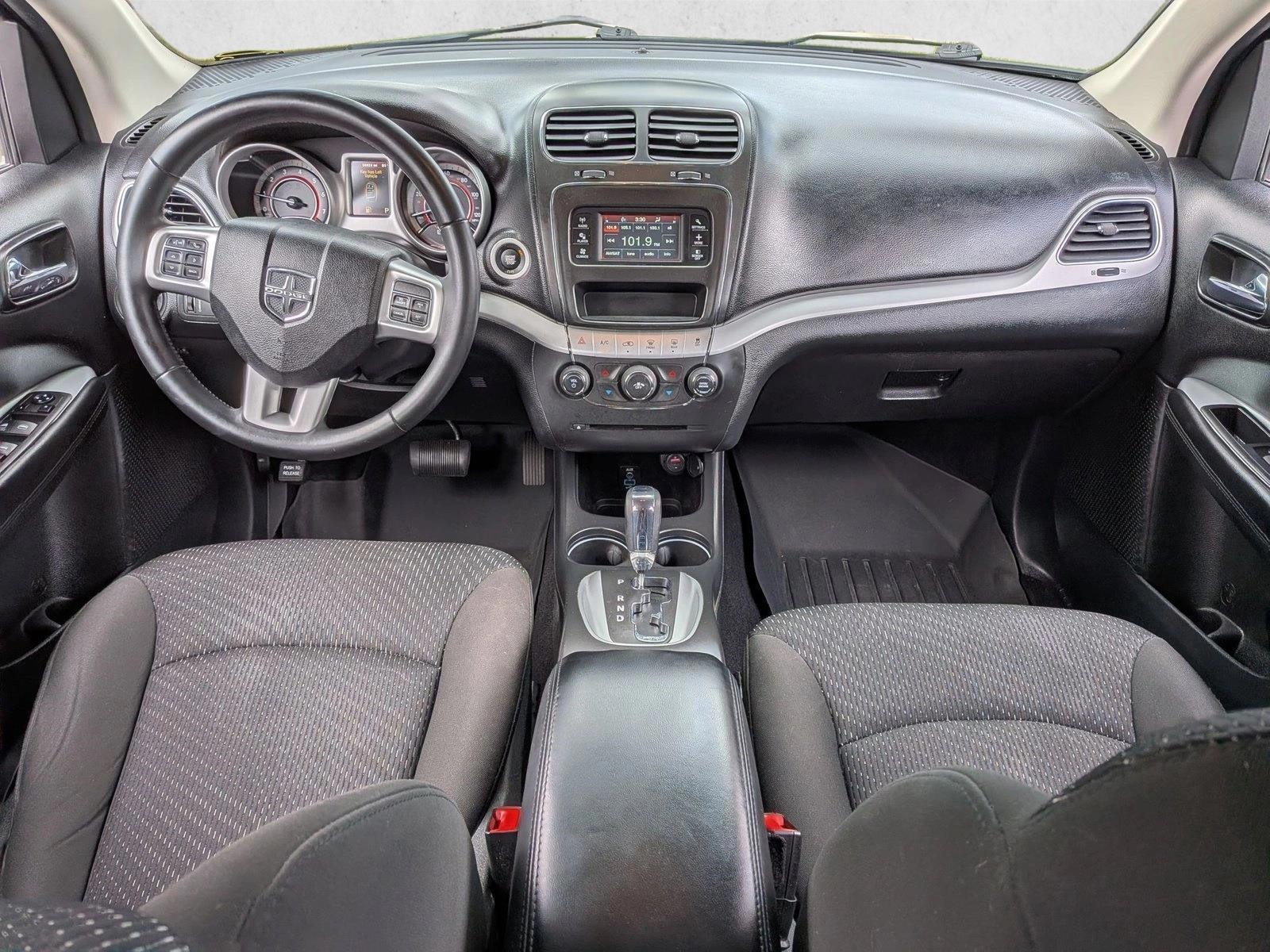 Thumbnail: 2019 Dodge Journey - 4