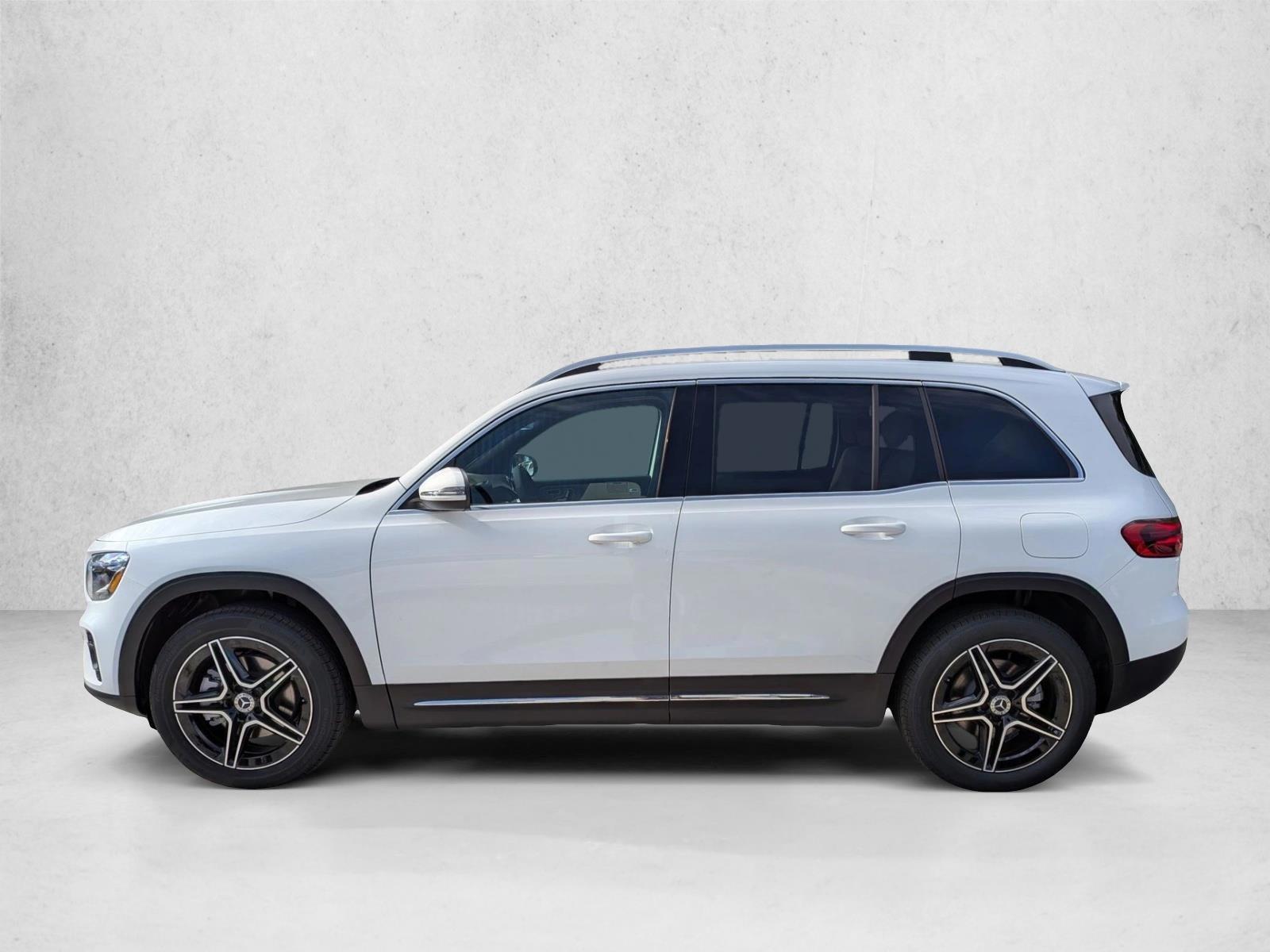 Thumbnail: 2026 Mercedes-Benz GLB - 2
