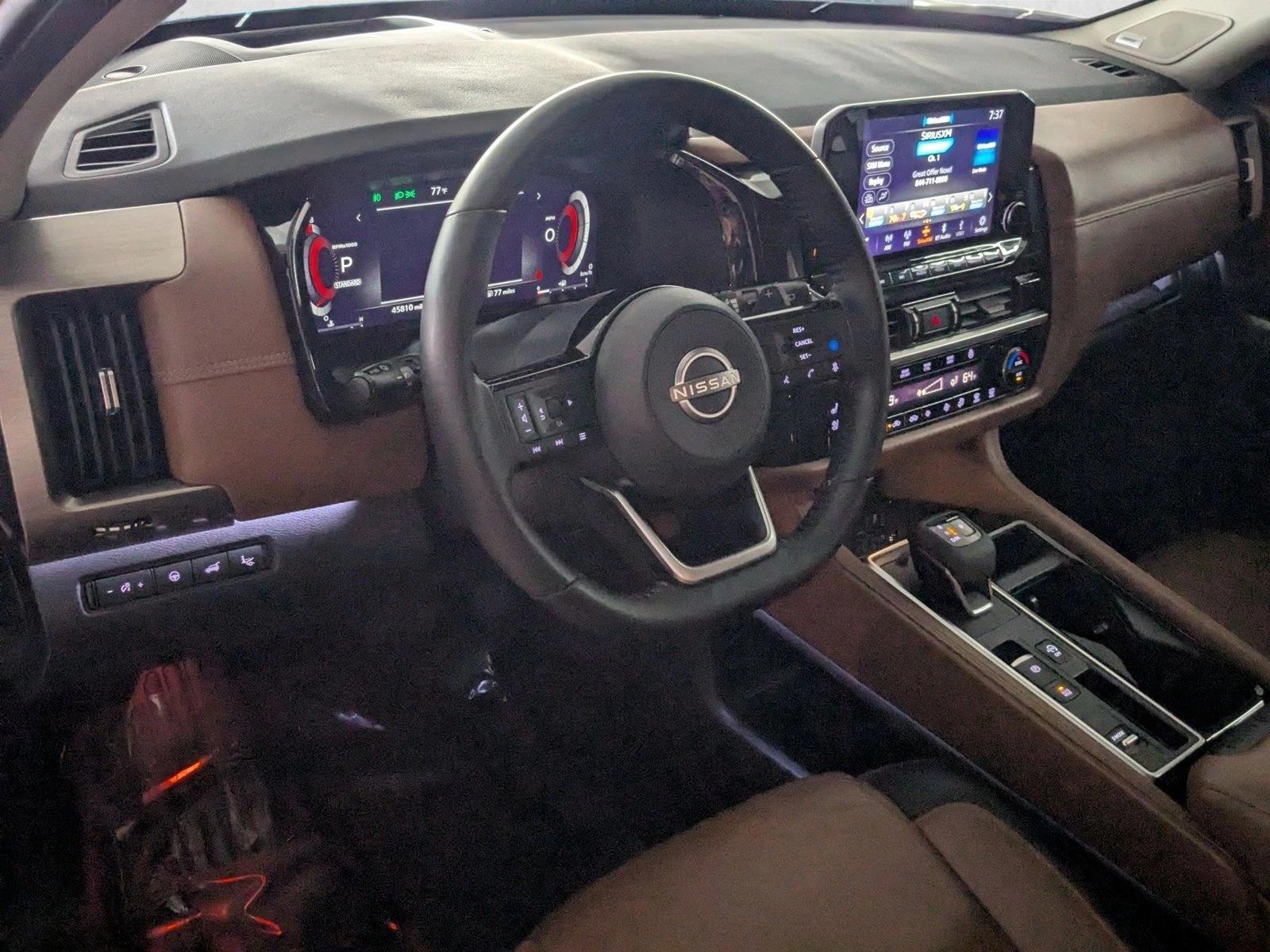 Thumbnail: 2022 Nissan Pathfinder - 3