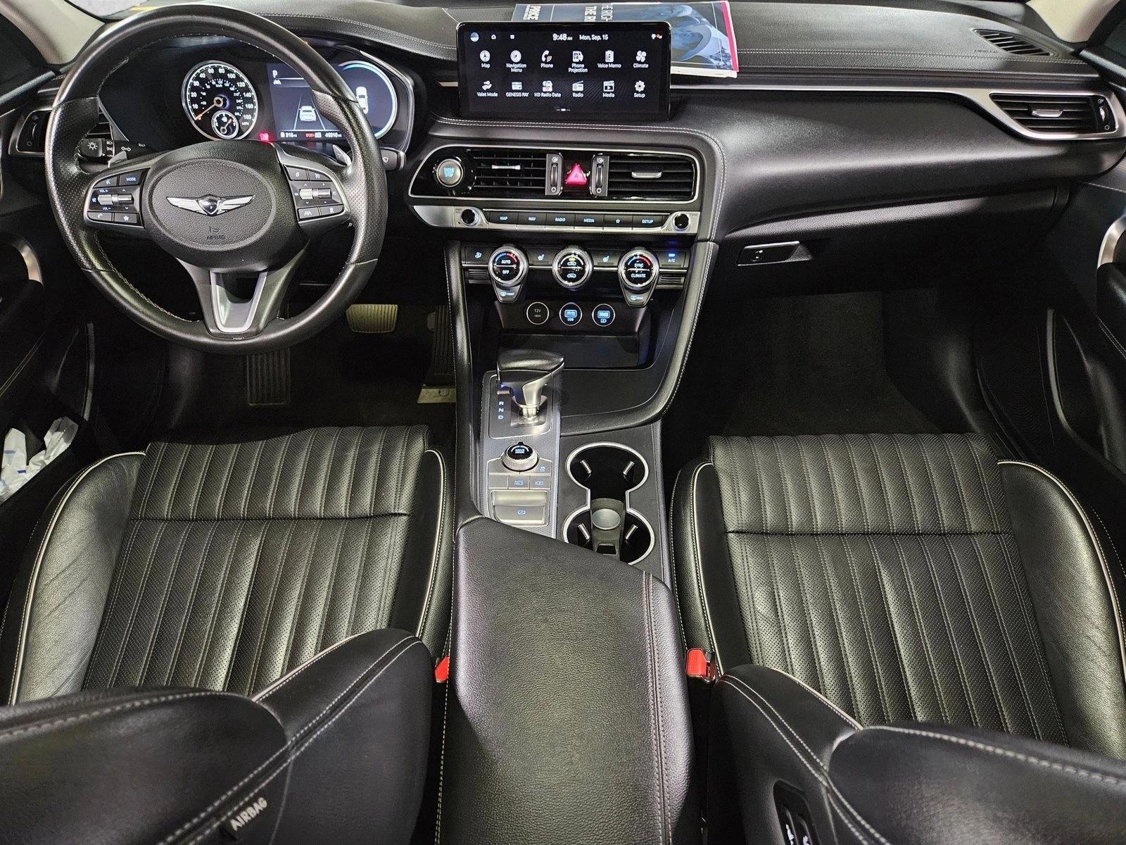 Thumbnail: 2022 Genesis G70 - 3