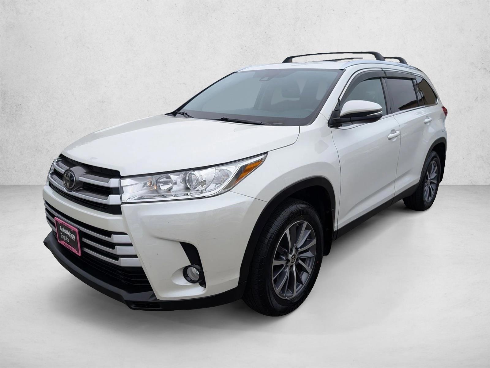 Thumbnail: 2019 Toyota Highlander - 1