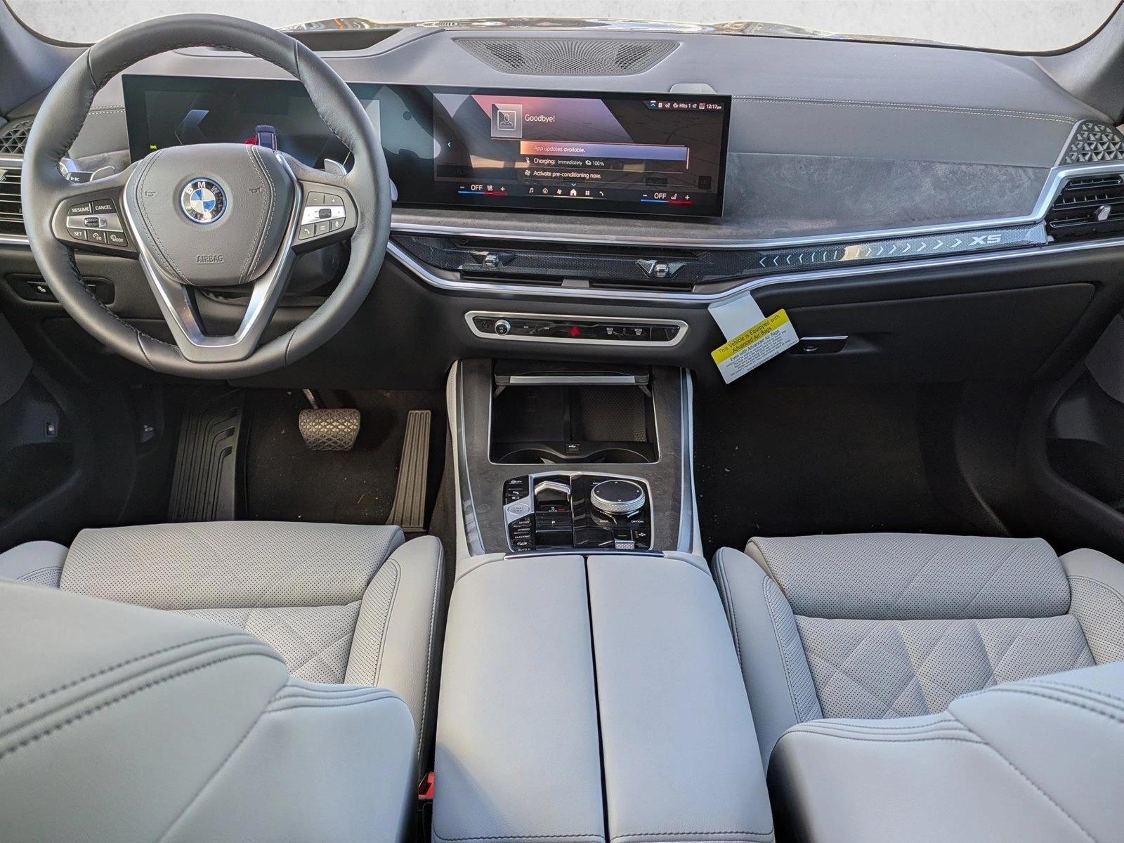 Thumbnail: 2026 BMW X5 - 3