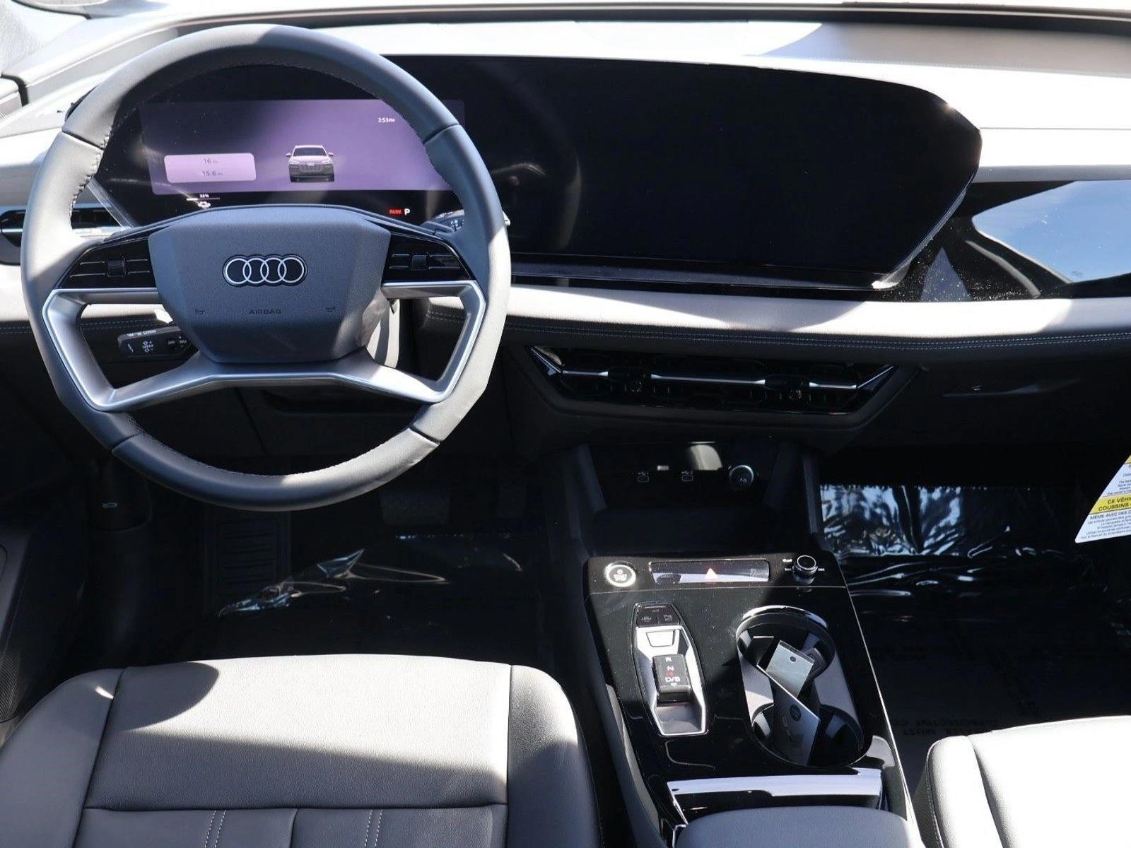 Thumbnail: 2027 Audi Q6 e-tron - 3
