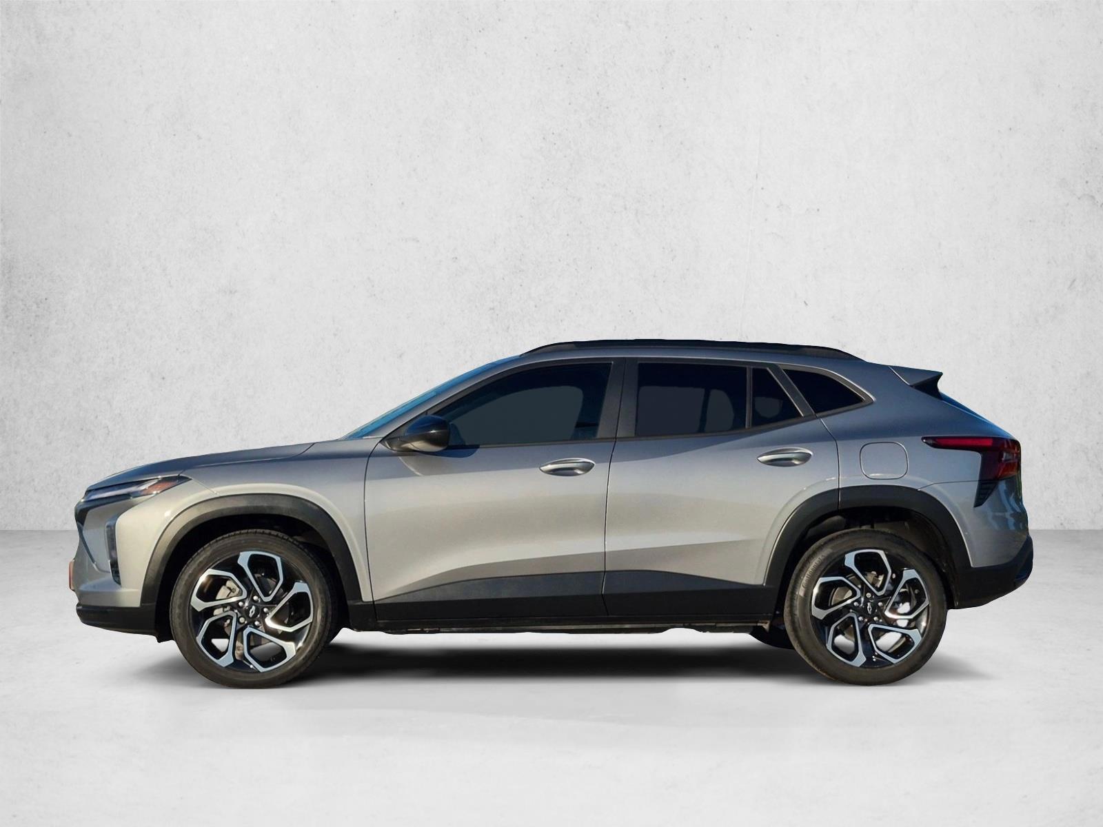 Thumbnail: 2024 Chevrolet Trax - 2