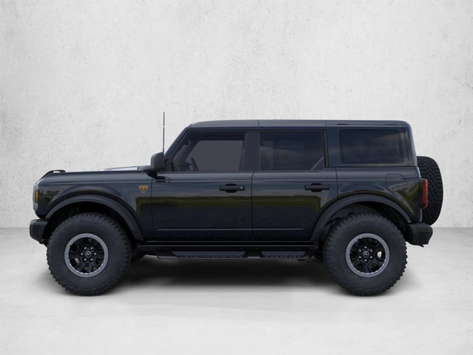 Thumbnail: 2026 Ford Bronco - 3