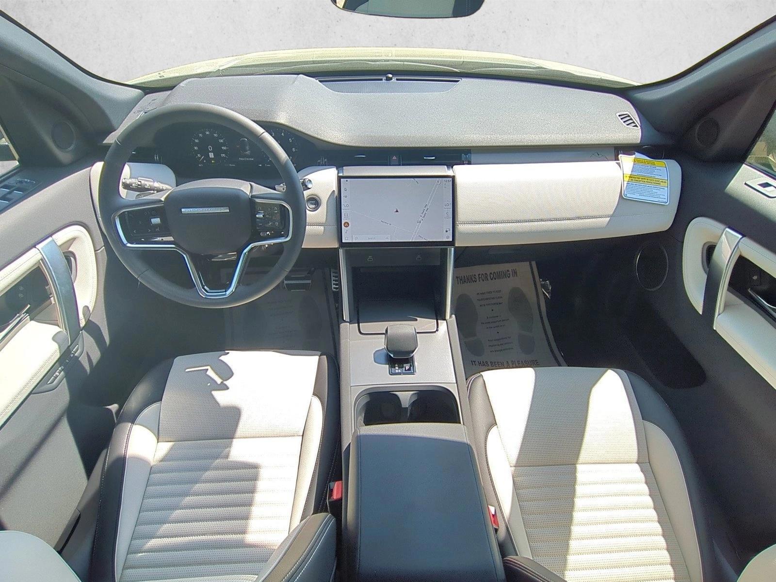 Thumbnail: 2026 Land Rover Discovery Sport - 3