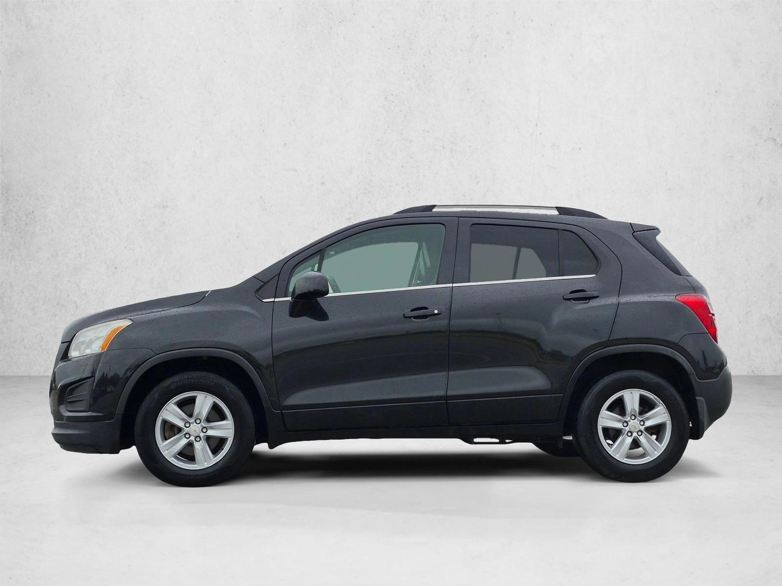 Thumbnail: 2016 Chevrolet Trax - 2