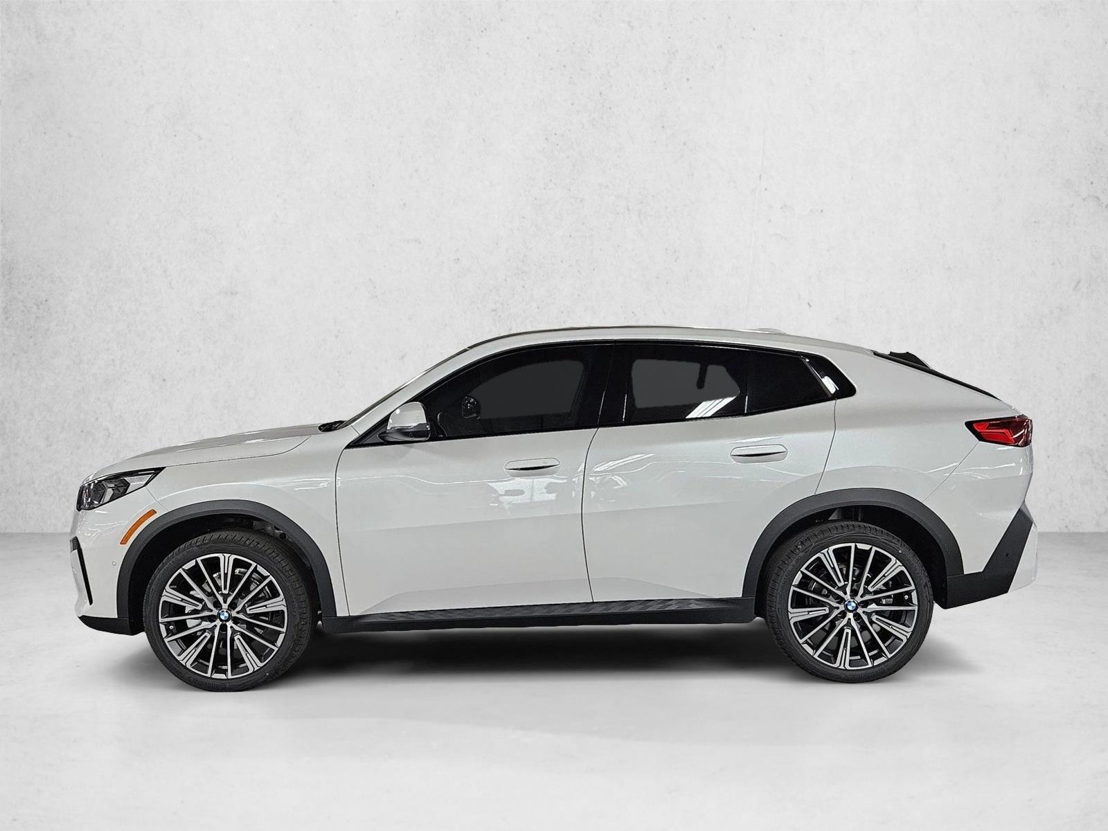 Thumbnail: 2026 BMW X2 - 2