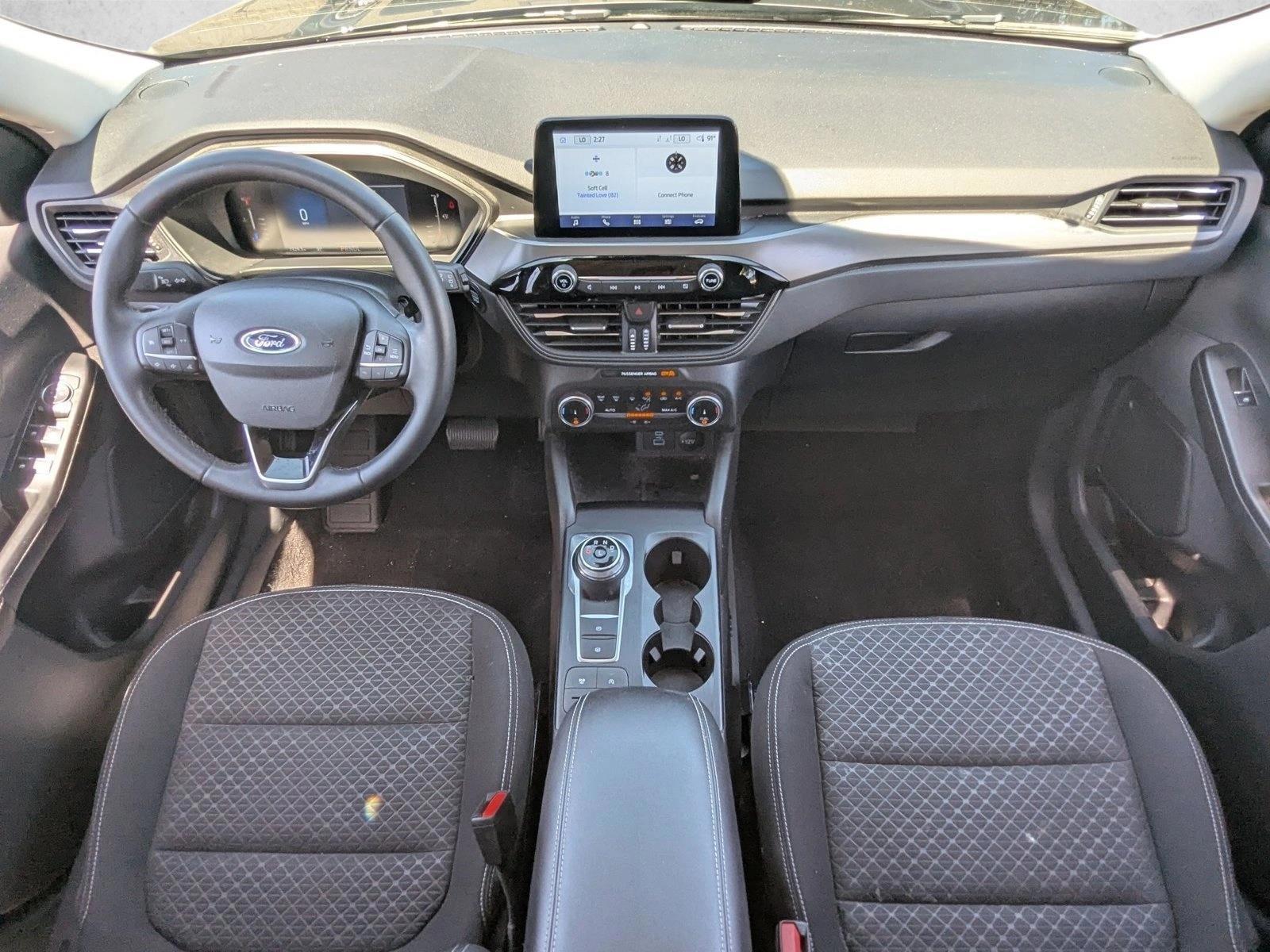 Thumbnail: 2023 Ford Escape - 4