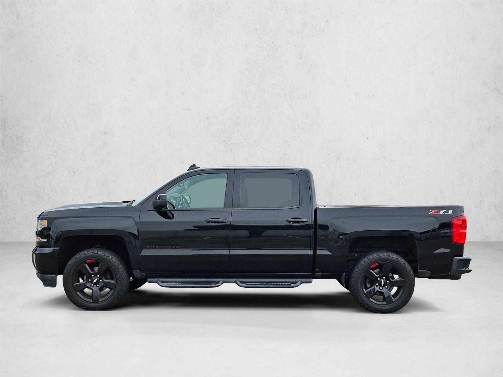 Thumbnail: 2018 Chevrolet Silverado 1500 - 2