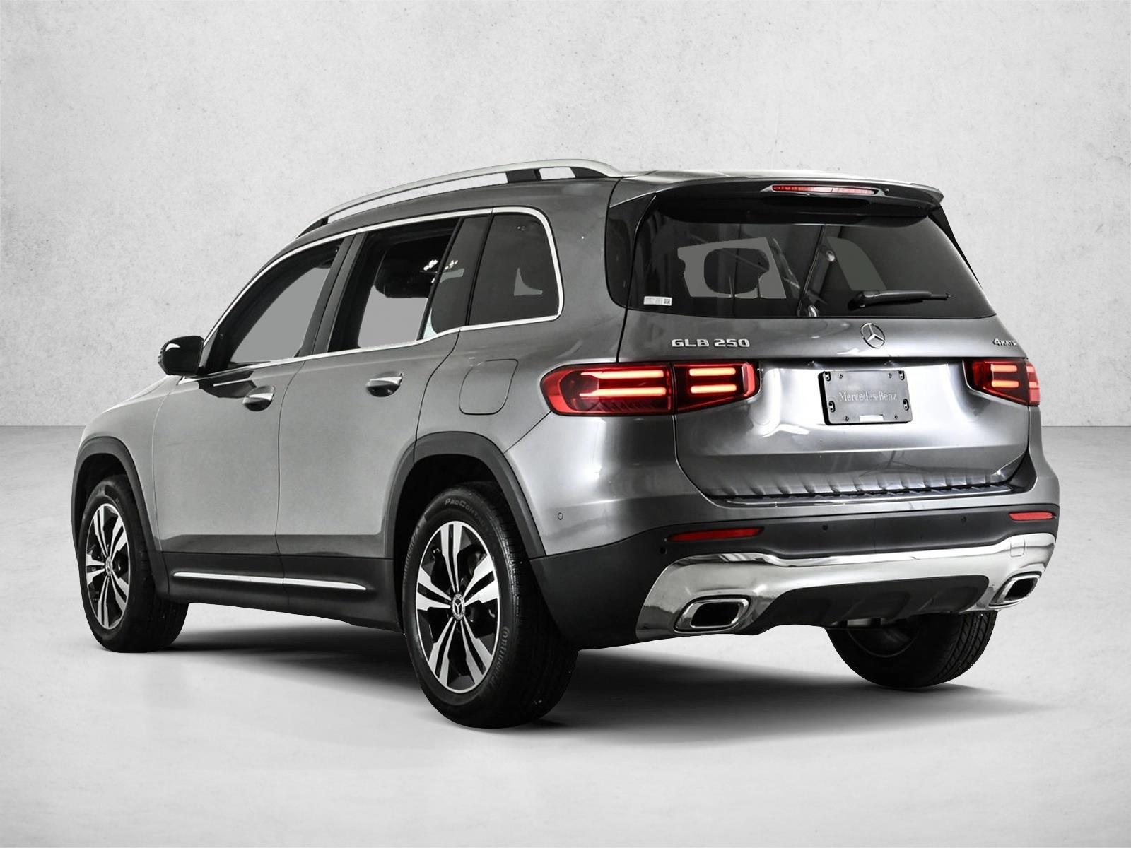 2026 Mercedes-Benz GLB
