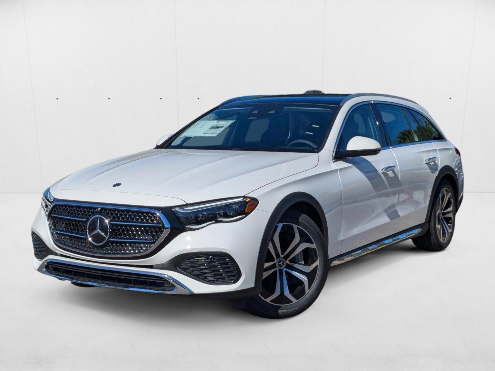 Thumbnail: 2025 Mercedes-Benz E-Class - 1