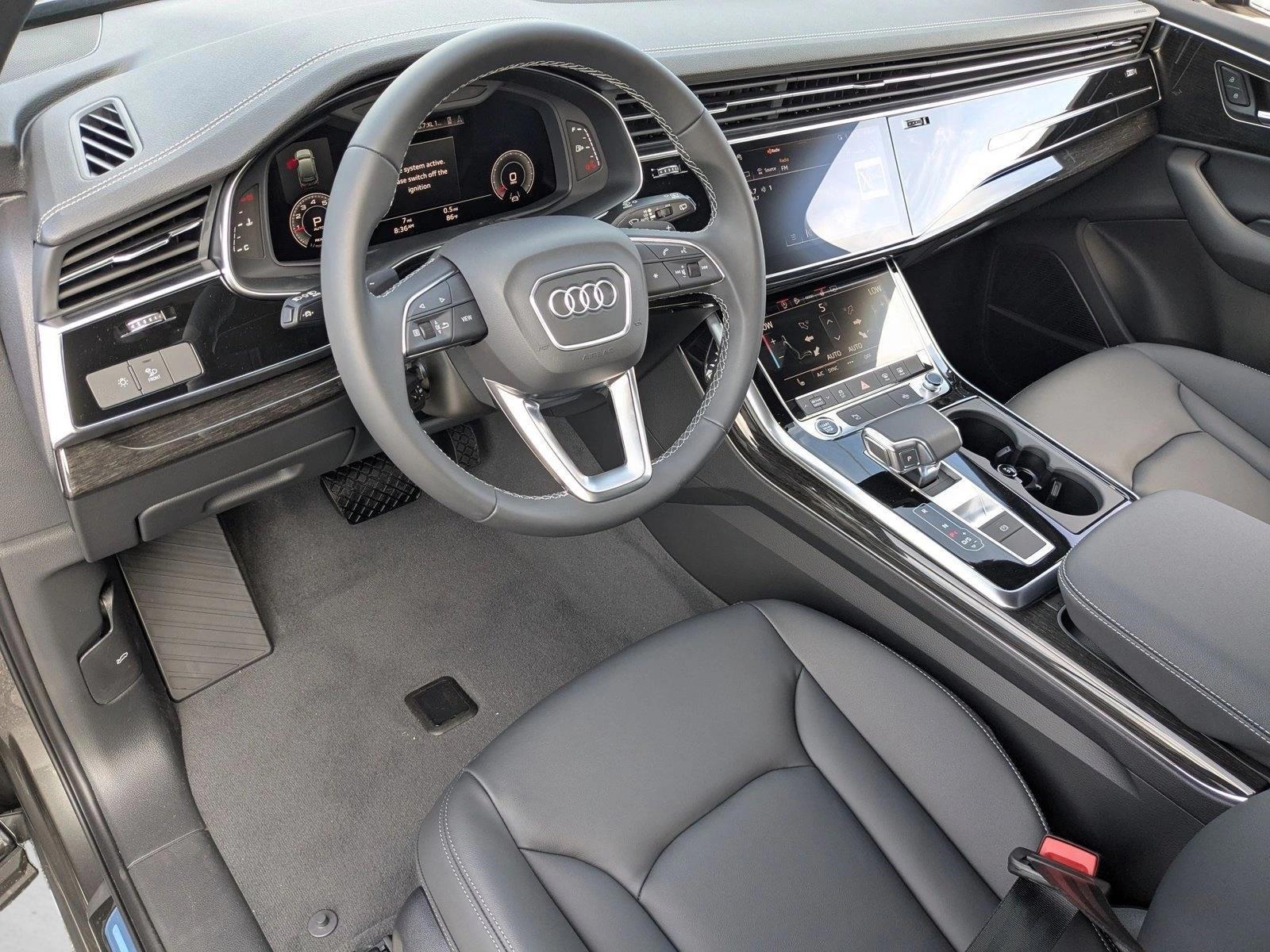 Thumbnail: 2026 Audi Q7 - 3