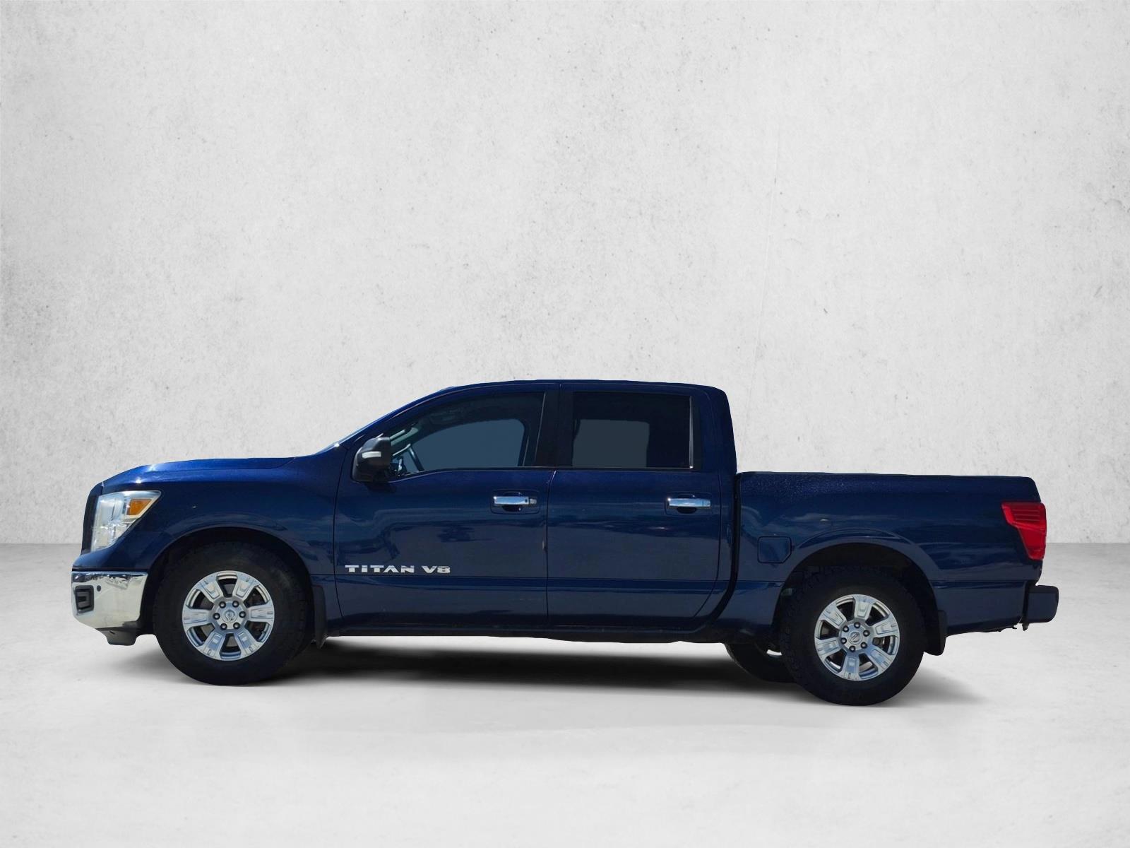 Thumbnail: 2019 Nissan Titan - 2