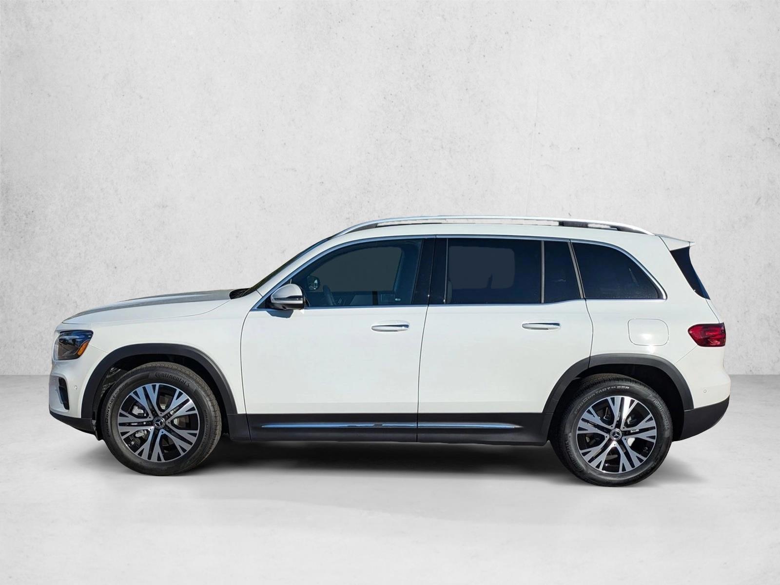 Thumbnail: 2026 Mercedes-Benz GLB - 2