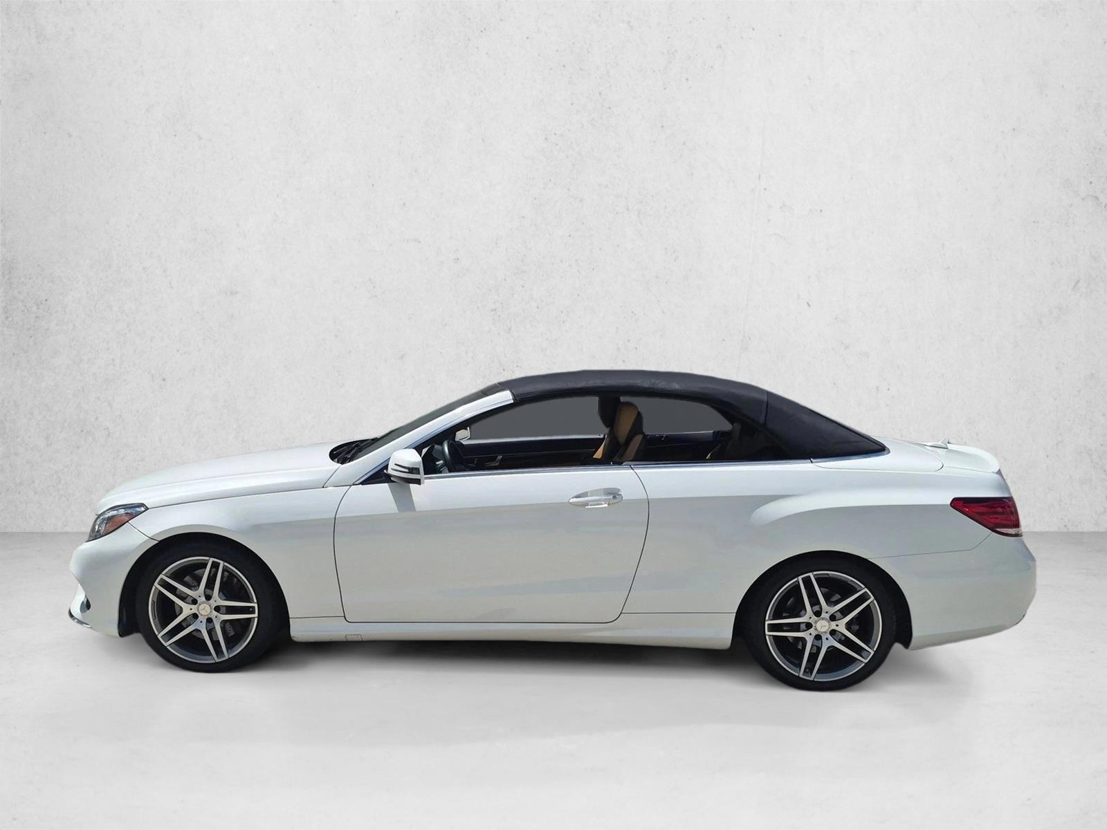 Thumbnail: 2015 Mercedes-Benz E-Class - 2
