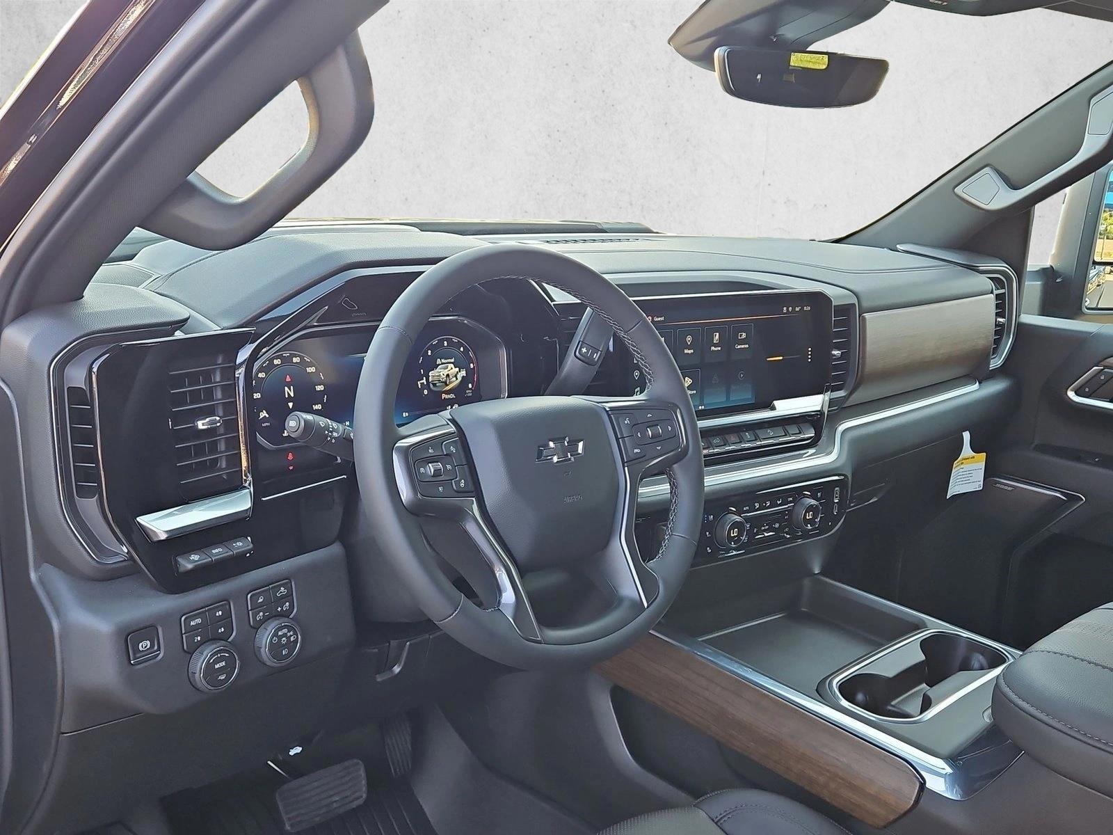 Thumbnail: 2026 Chevrolet Silverado 2500 - 3