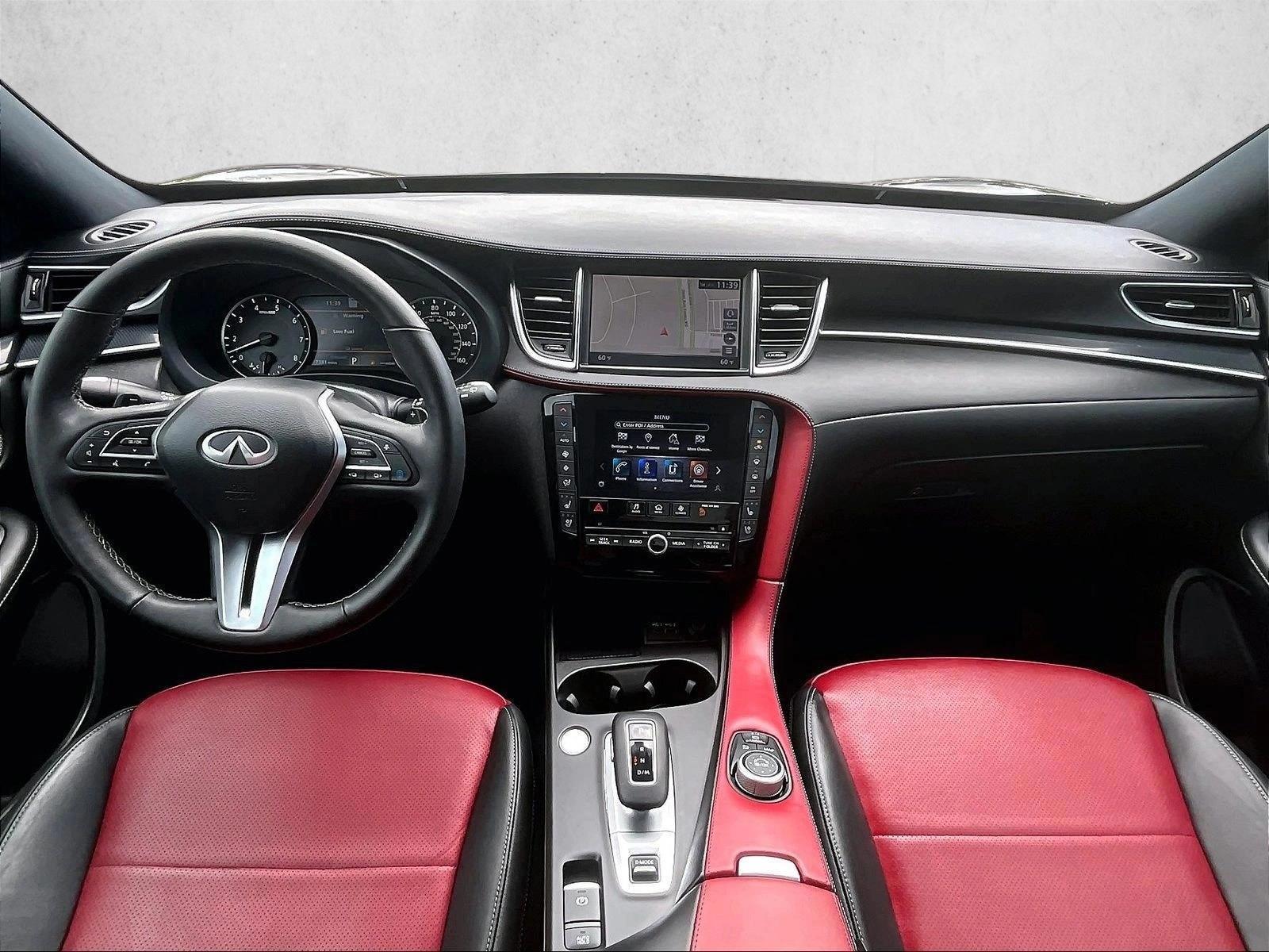 Thumbnail: 2025 INFINITI QX50 - 3