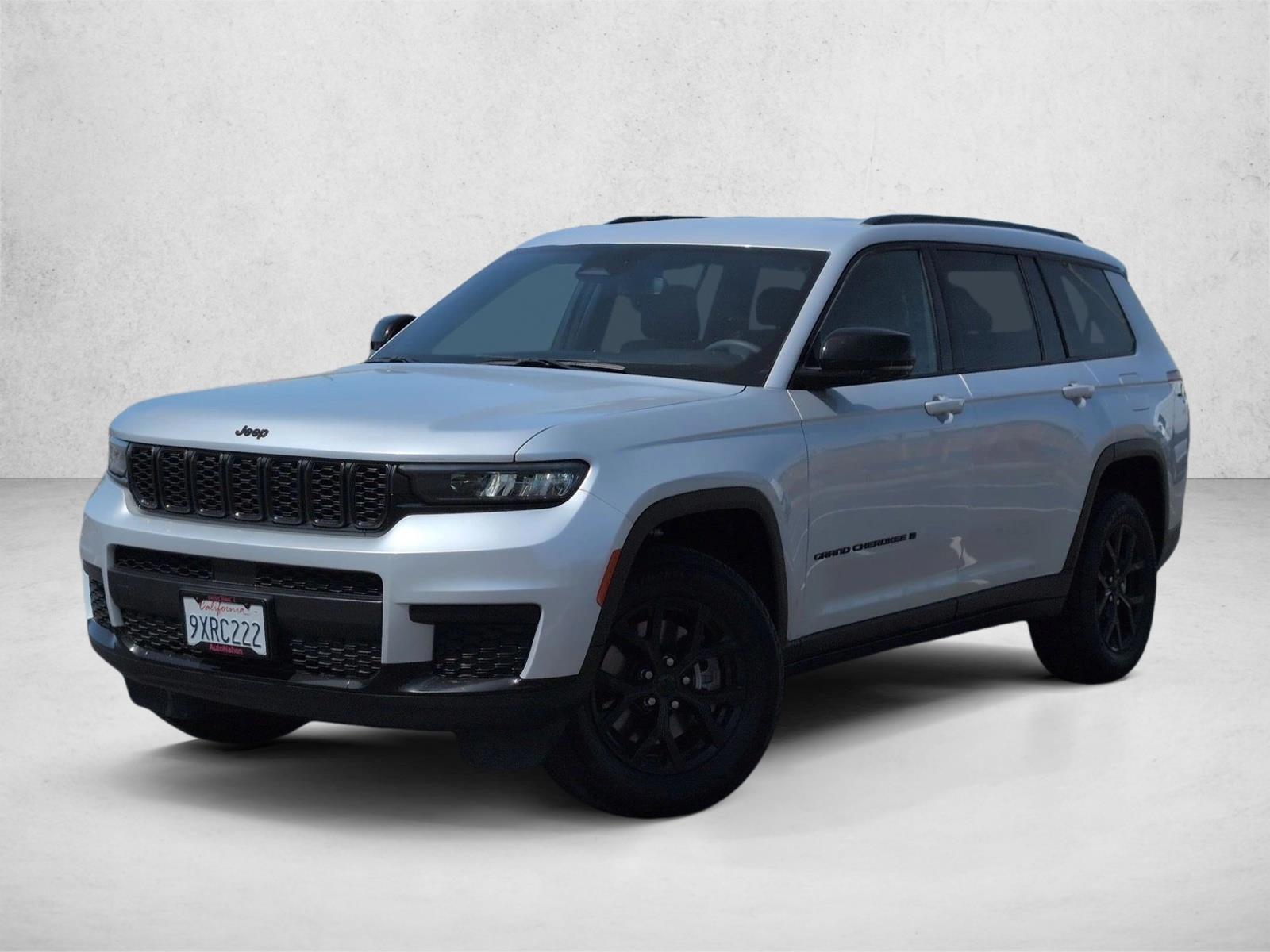 Thumbnail: 2024 Jeep Grand Cherokee L - 1