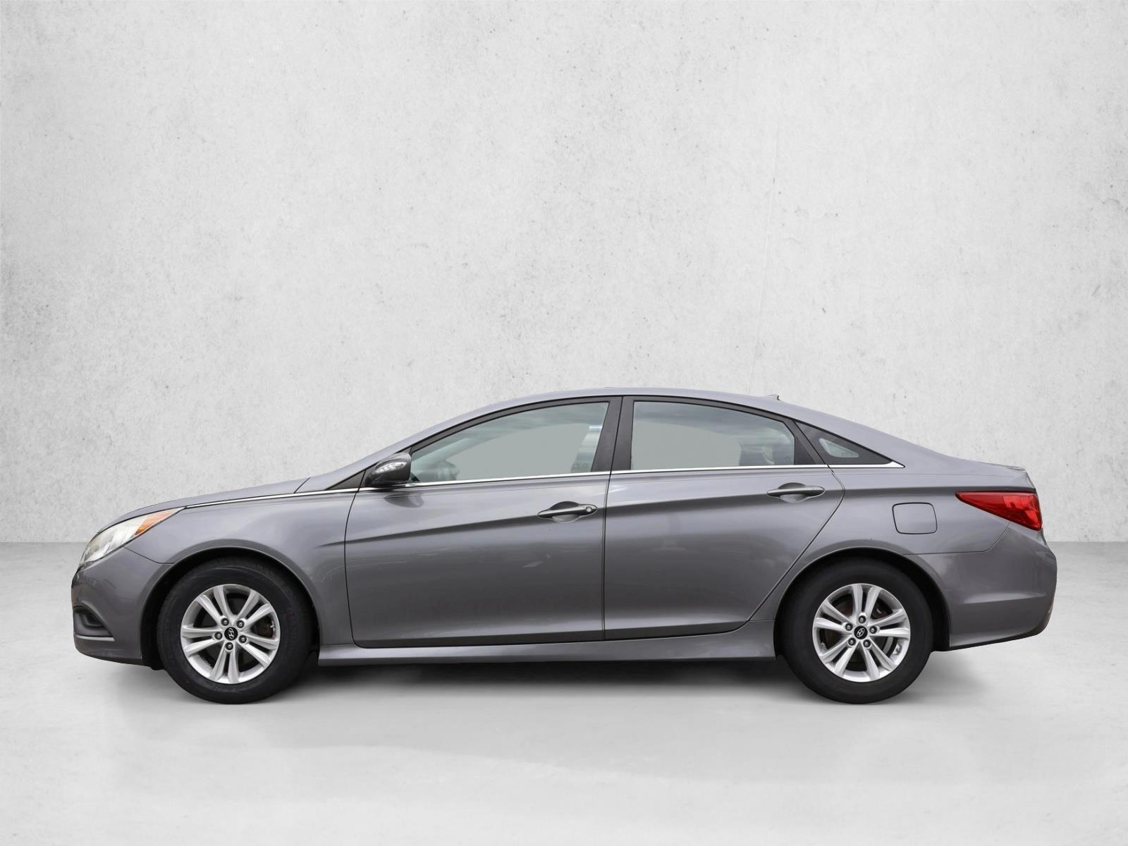 Thumbnail: 2014 Hyundai Sonata - 2