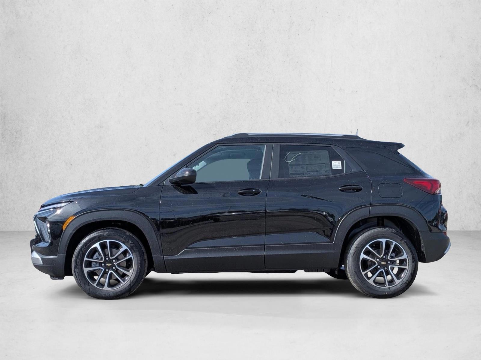 Thumbnail: 2026 Chevrolet TrailBlazer - 2
