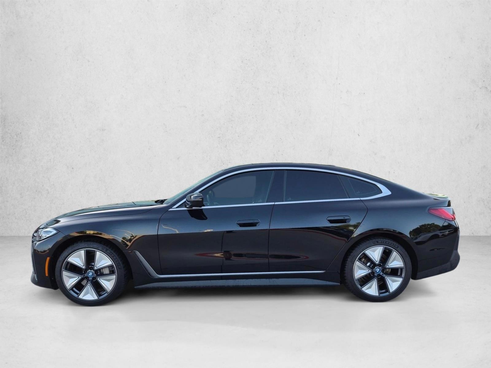 Thumbnail: 2023 BMW i4 - 2