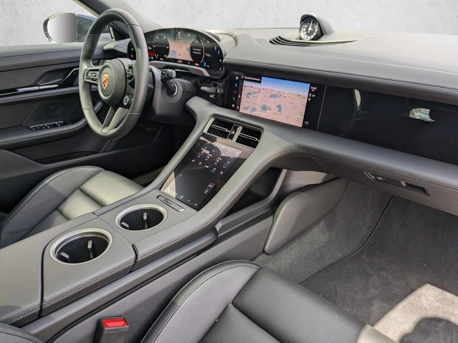 2024 Porsche Taycan S - Photo 24