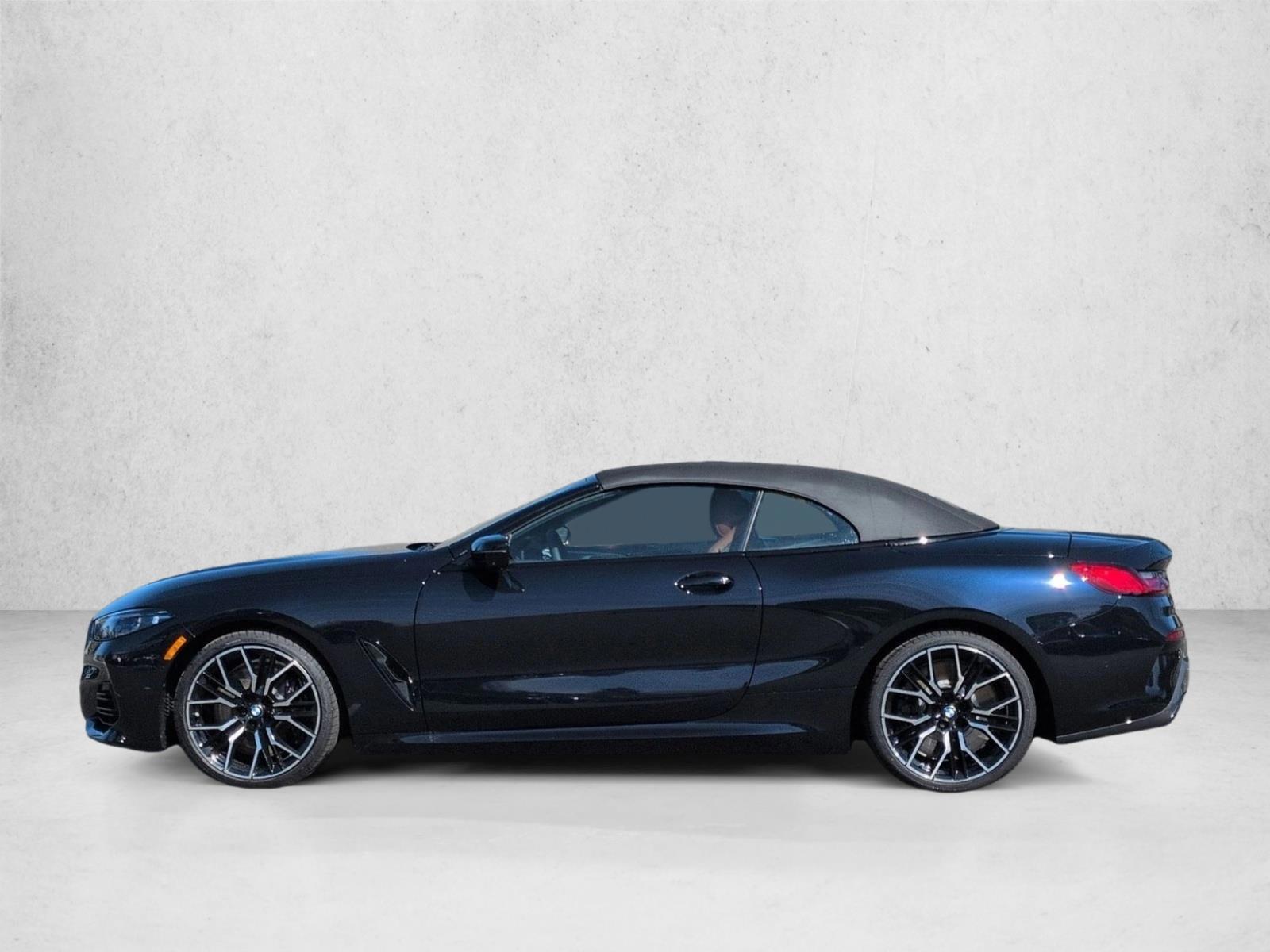 Thumbnail: 2026 BMW 8 Series - 2