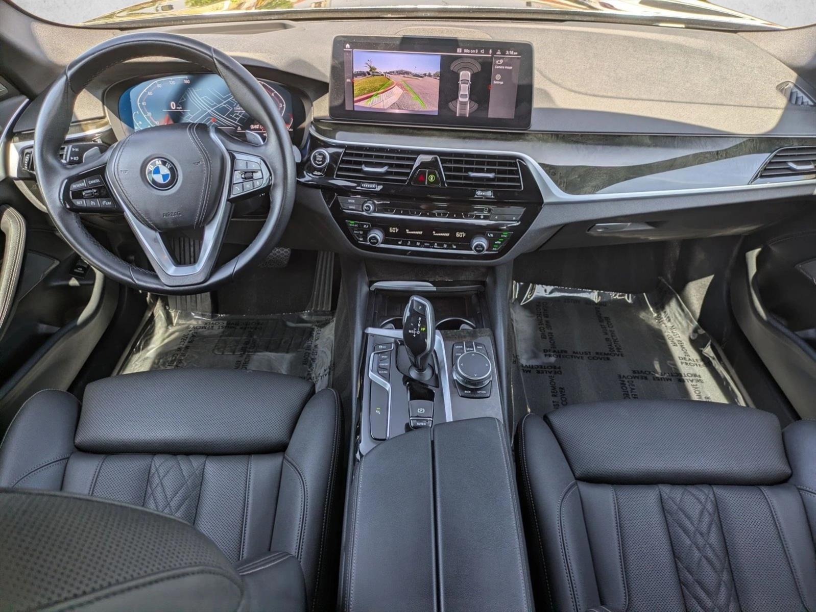 Thumbnail: 2023 BMW 5 Series - 4