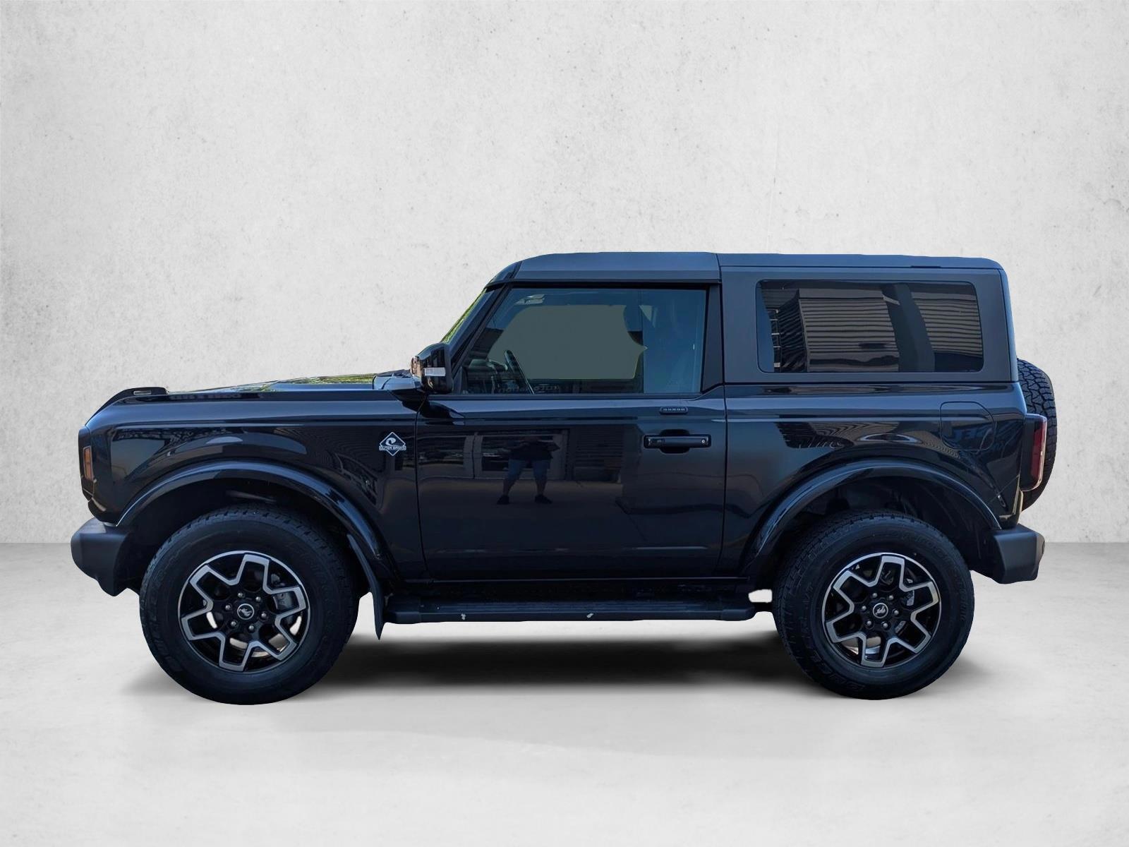 Thumbnail: 2022 Ford Bronco - 2
