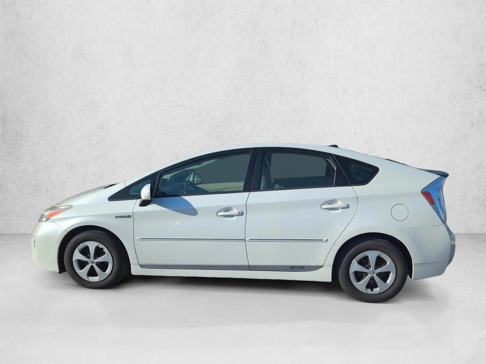 Thumbnail: 2014 Toyota Prius - 2