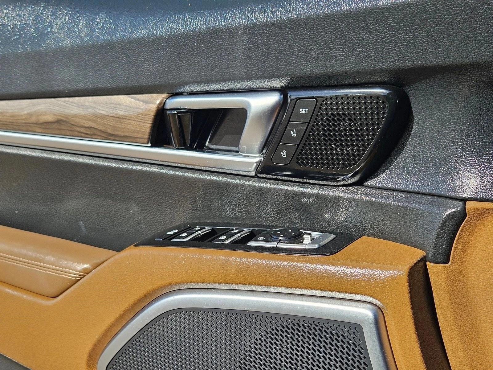 2022 Kia Telluride SX - Photo 11